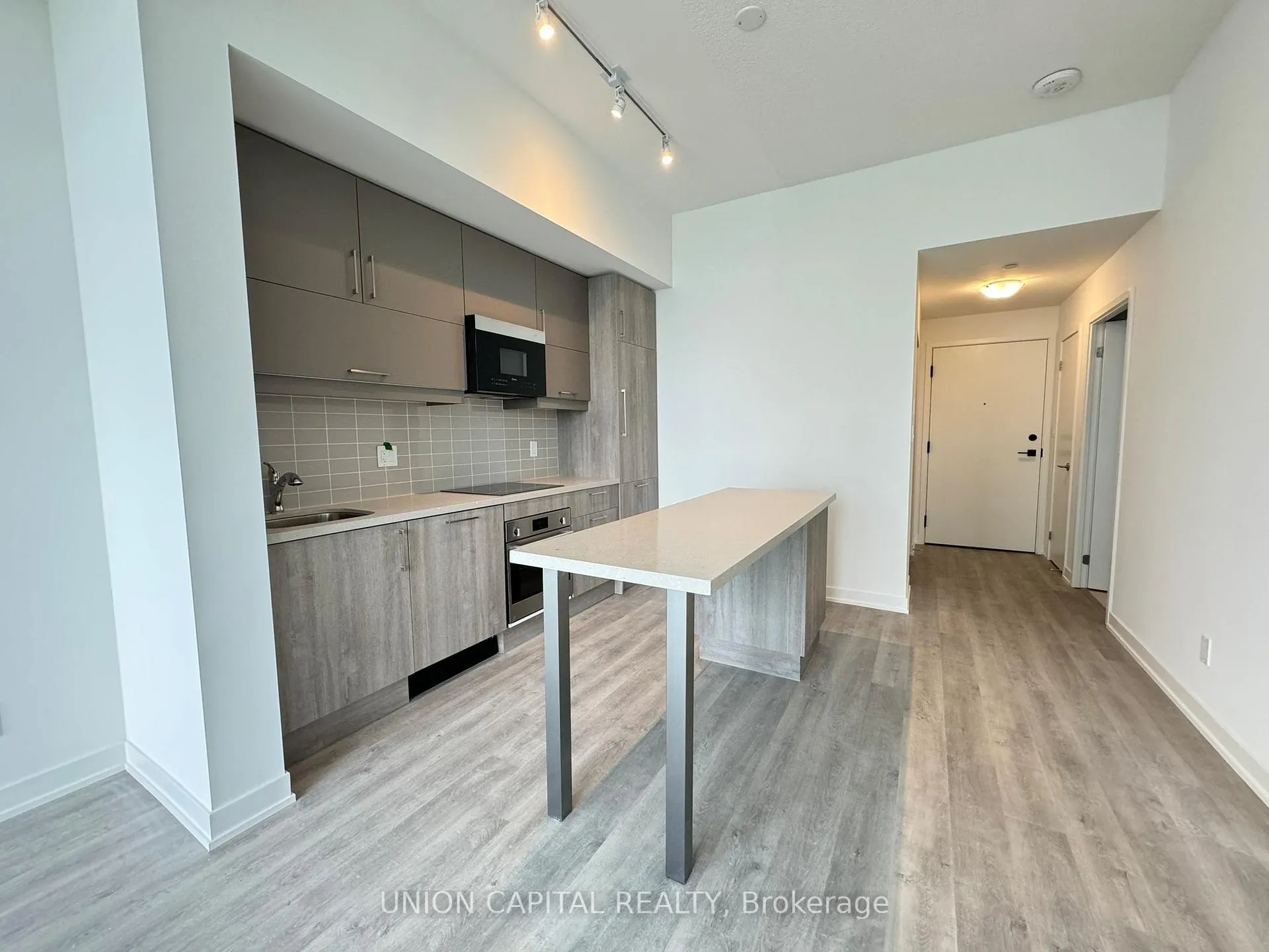 Photo 12 of Unit 1416, 8119 Birchmount Road, Markham, Unionville — HOMEH