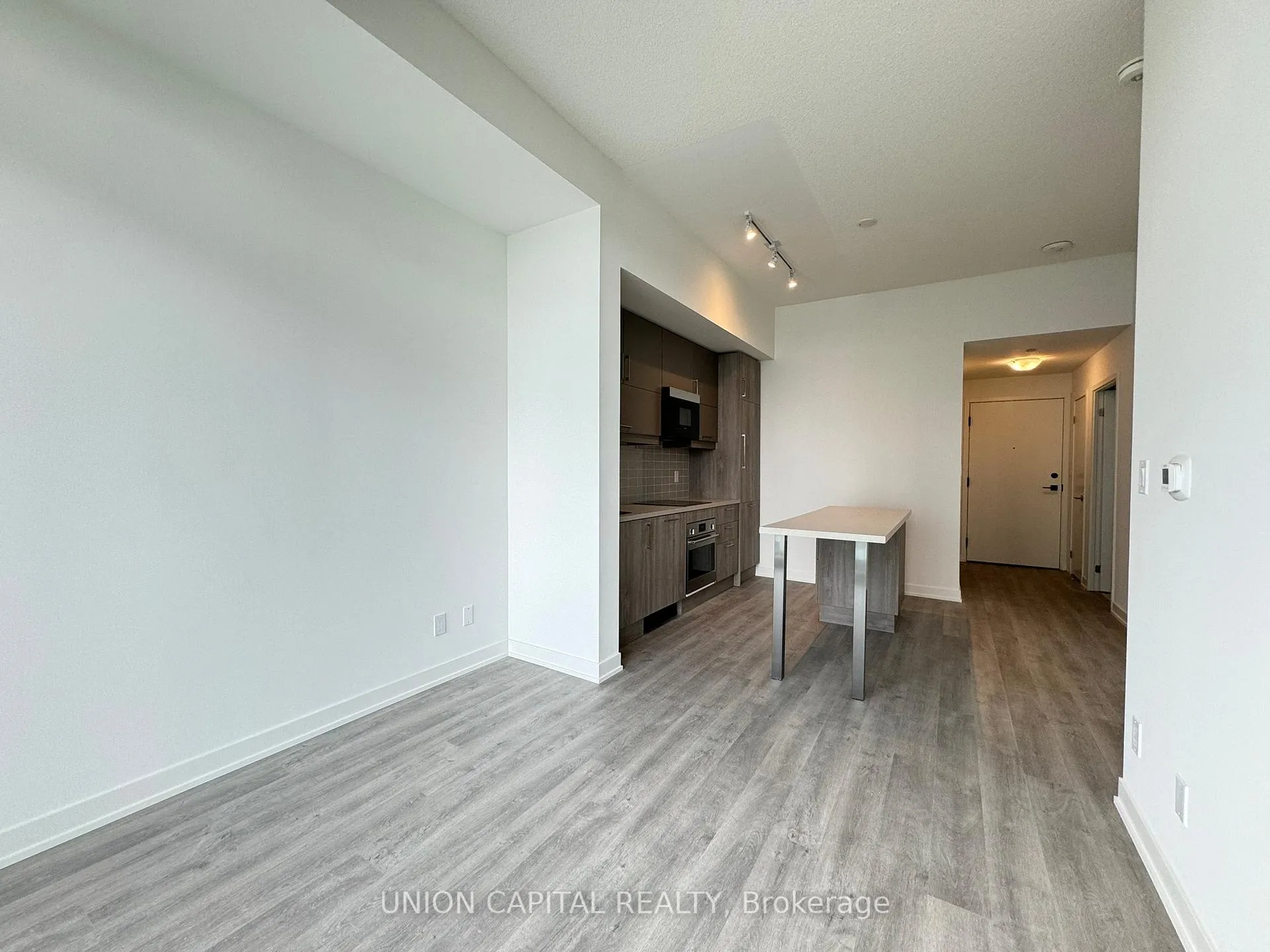 Photo 13 of Unit 1416, 8119 Birchmount Road, Markham, Unionville — HOMEH