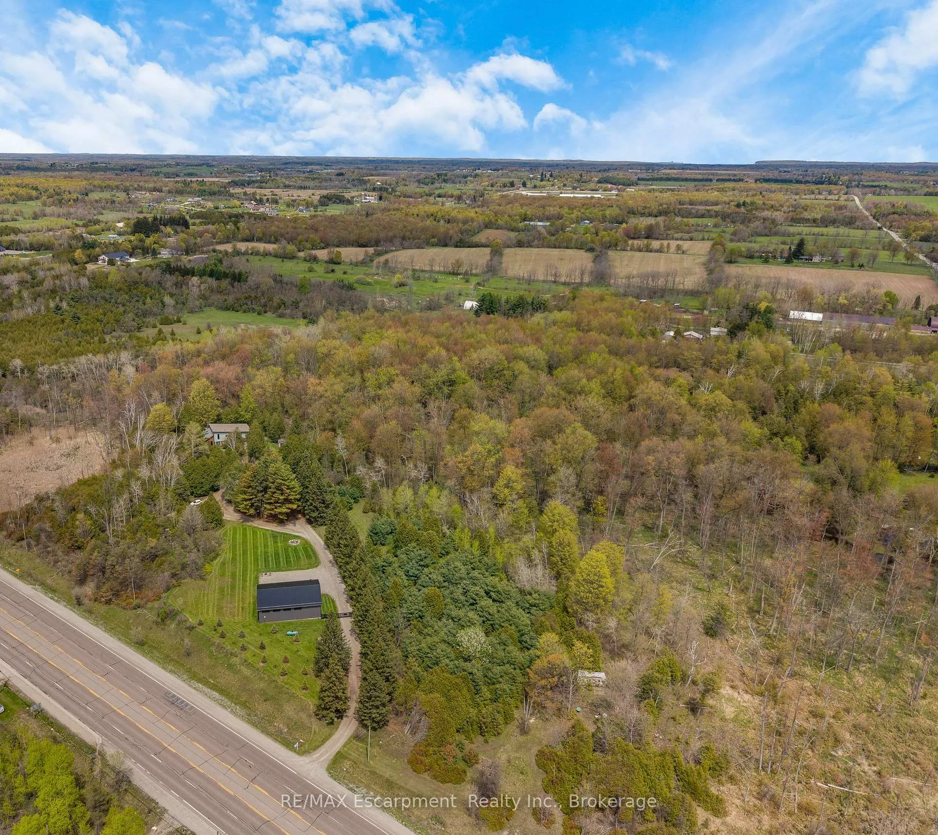 Photo 48 of 2092 Highway 6, Hamilton, Rural Flamborough — HOMEH