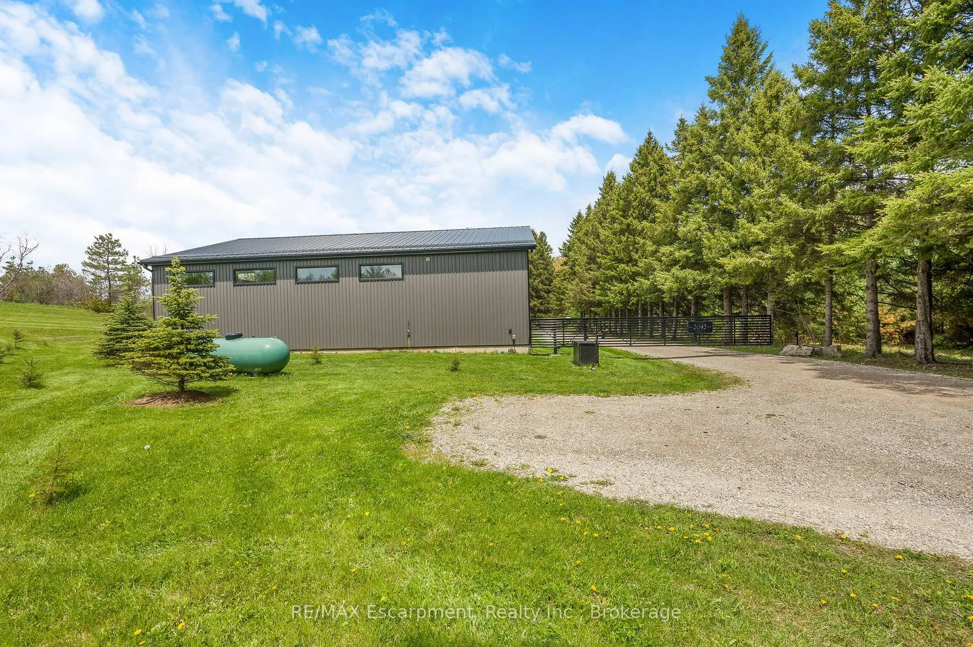 Photo 49 of 2092 Highway 6, Hamilton, Rural Flamborough — HOMEH