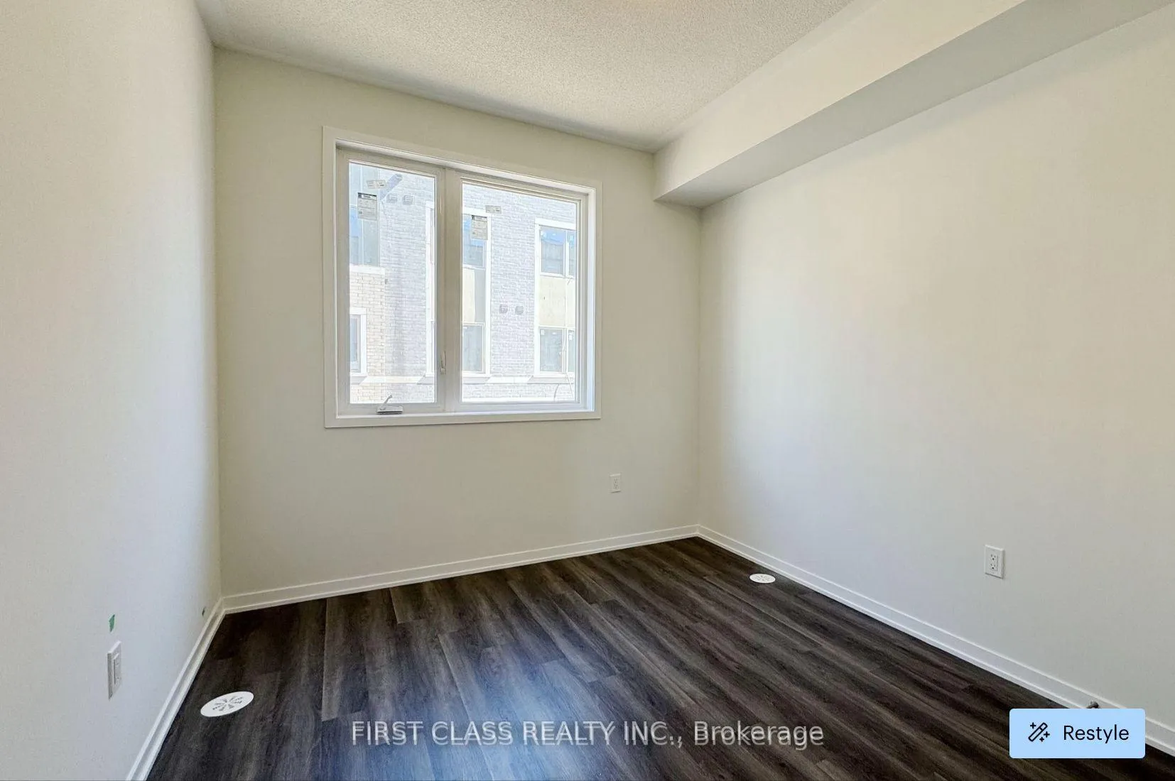 Photo 10 of 19 Mable Smith Way, Vaughan, Vaughan Corporate Centre — HOMEH