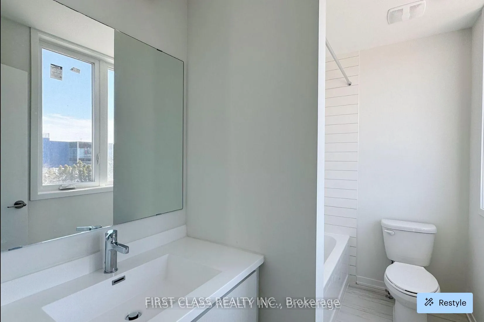 Photo 14 of 19 Mable Smith Way, Vaughan, Vaughan Corporate Centre — HOMEH
