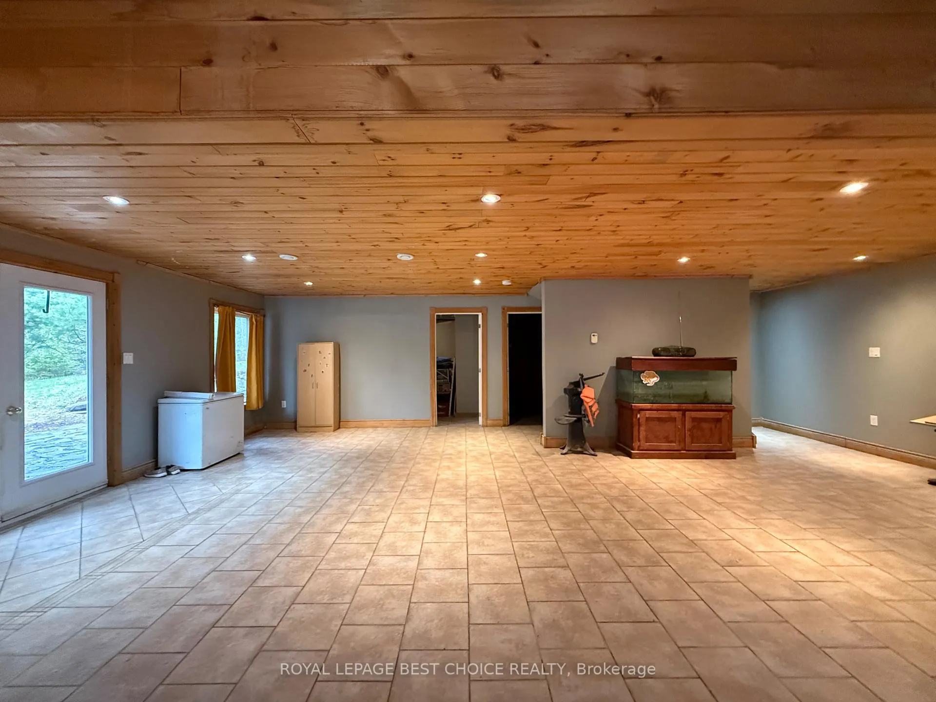 Photo 9 of 917940 Portage Bay Road, Timiskaming, TIM - Outside - Rural — HOMEH