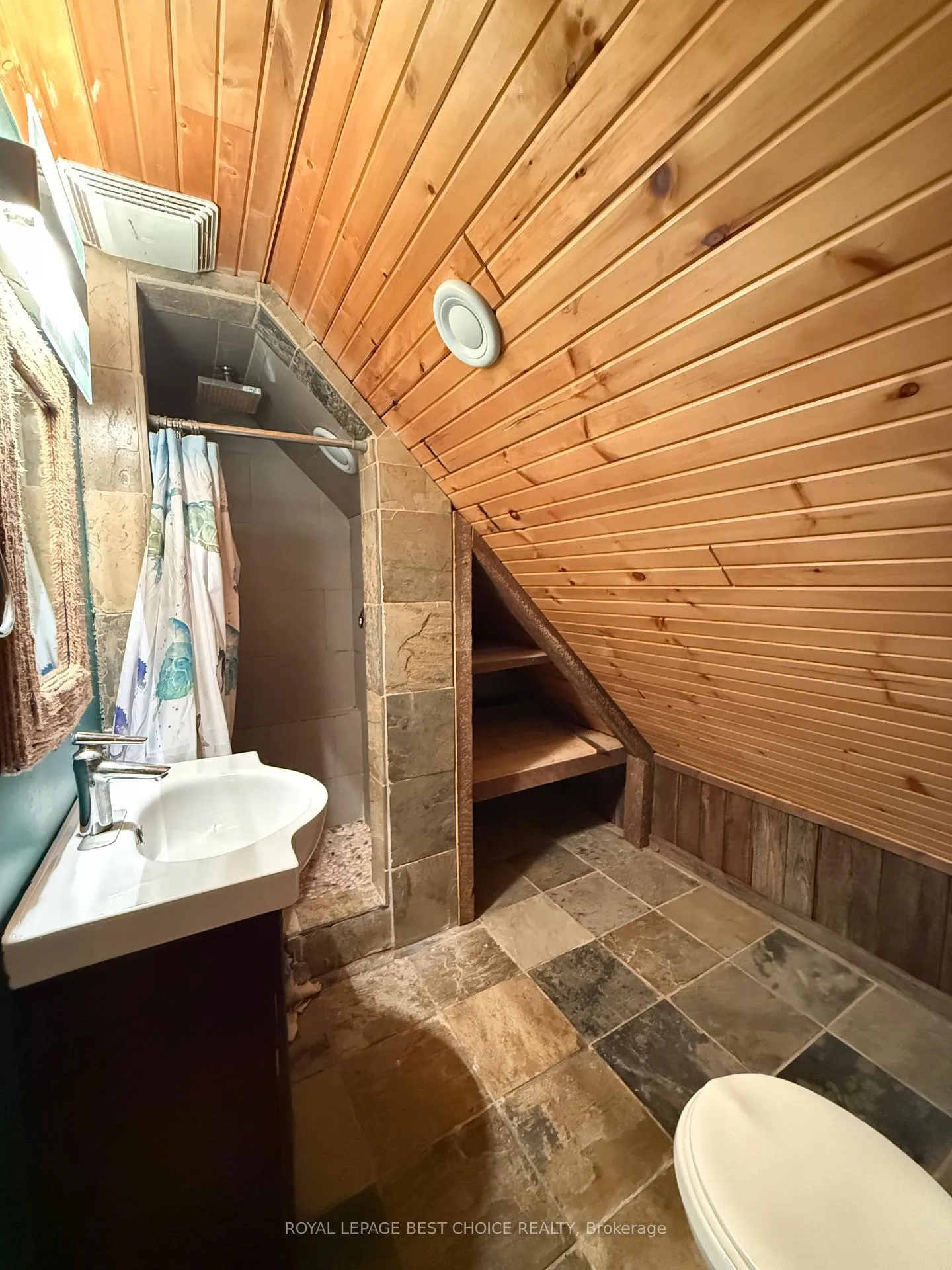 Photo 29 of 917940 Portage Bay Road, Timiskaming, TIM - Outside - Rural — HOMEH