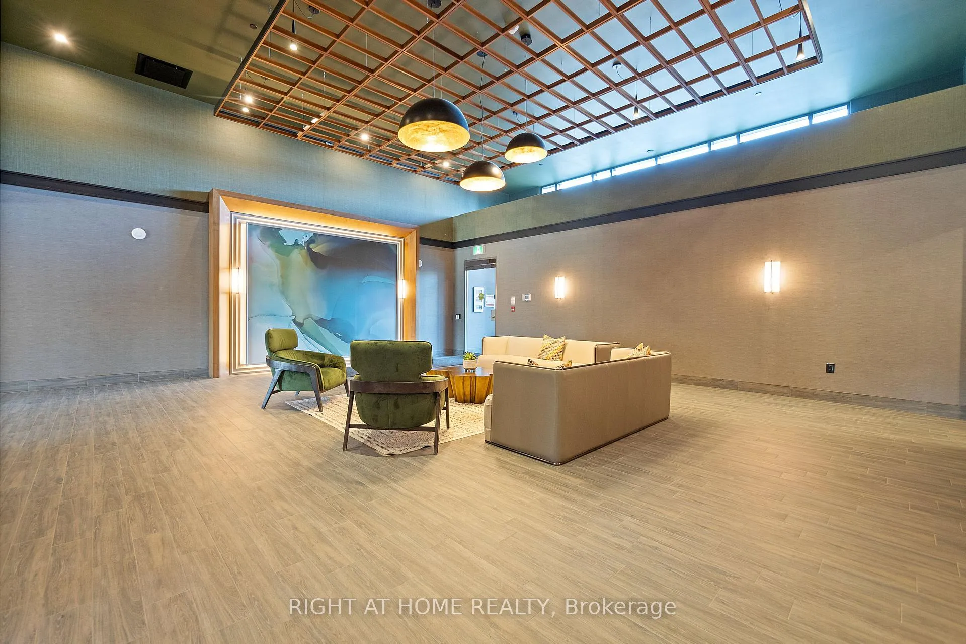 Photo 15 of Unit 804, 450 Dundas Street E, Hamilton, Waterdown — HOMEH