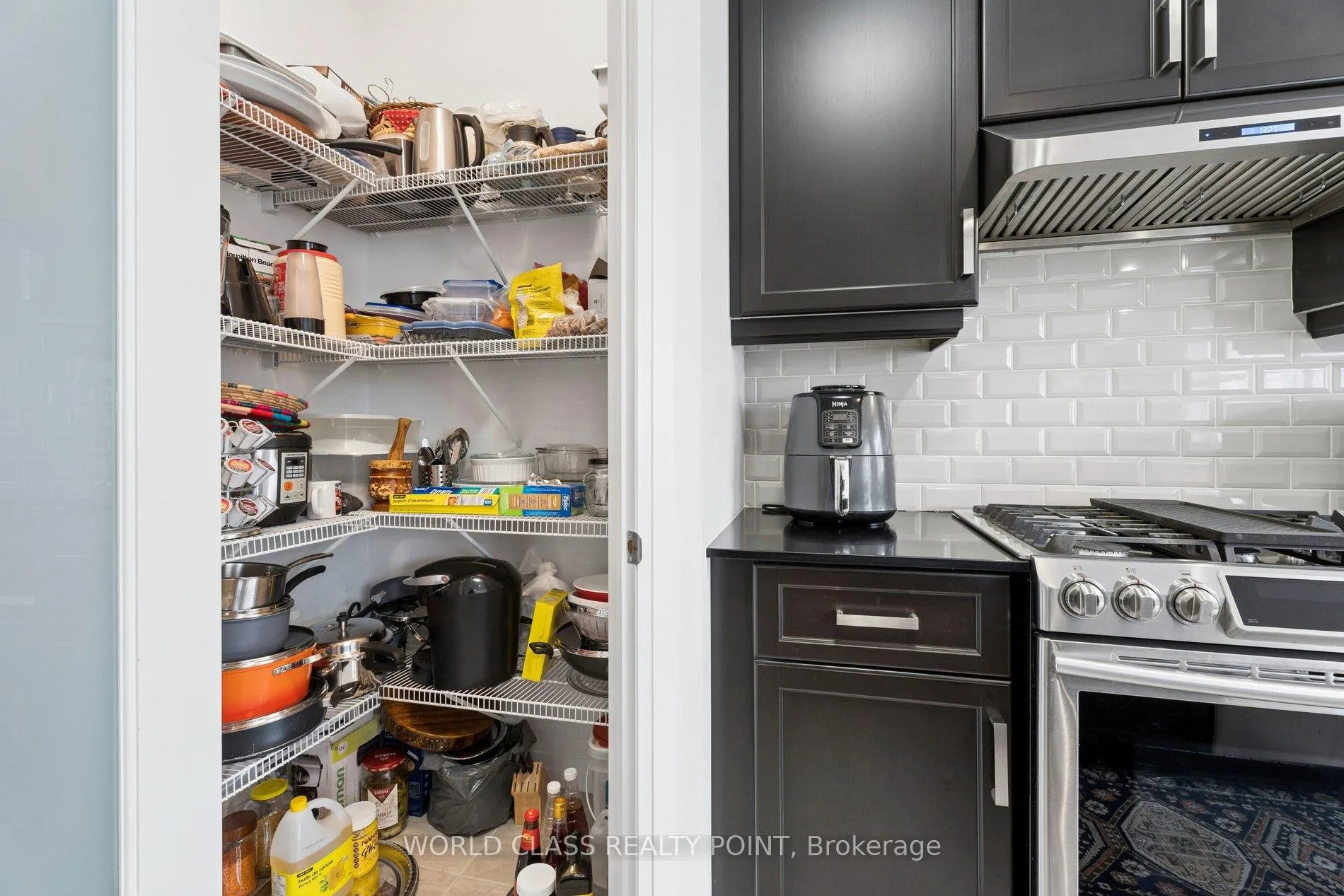 Photo 22 of 4073 Healing Street, Lincoln, Beamsville — HOMEH