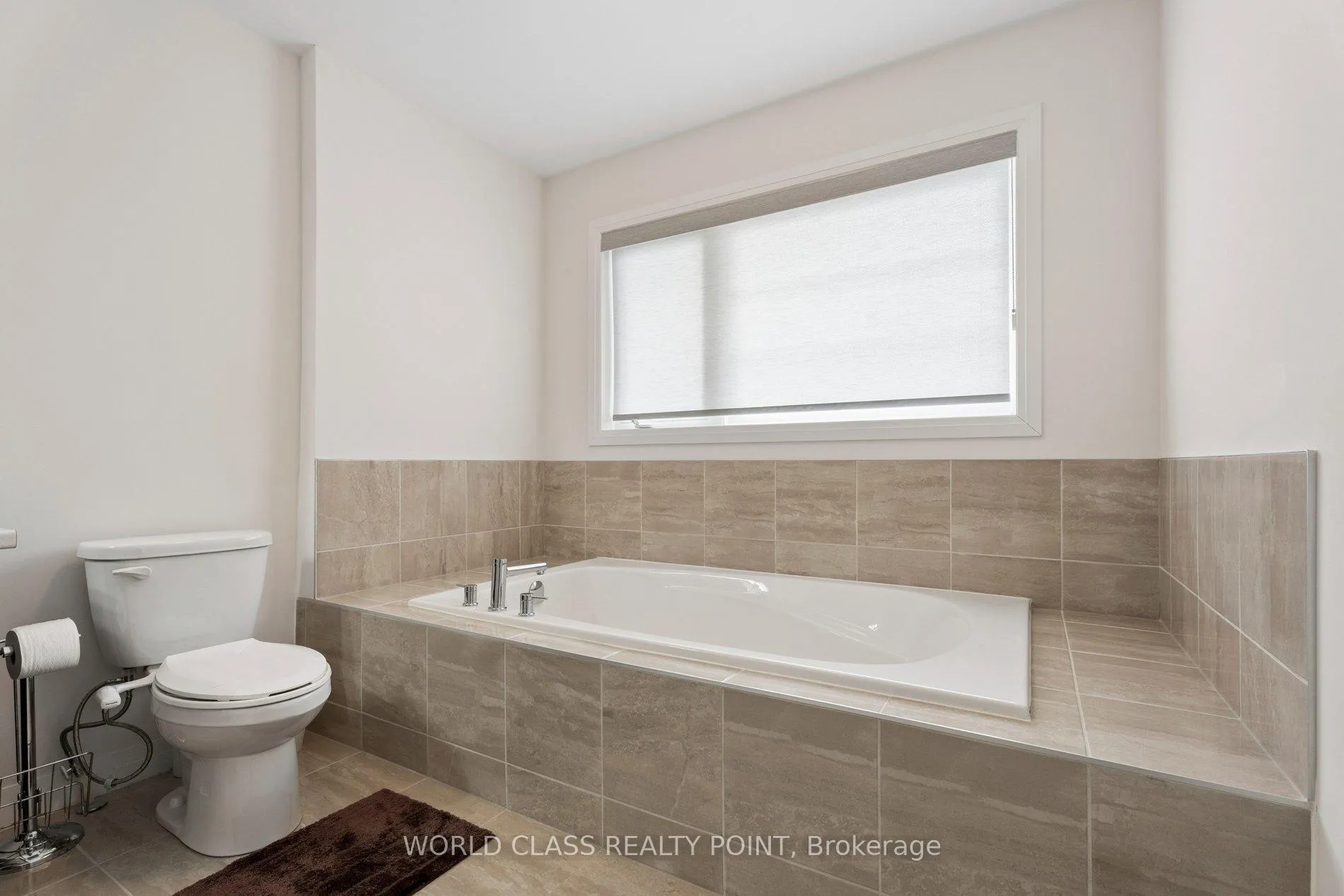 Photo 36 of 4073 Healing Street, Lincoln, Beamsville — HOMEH