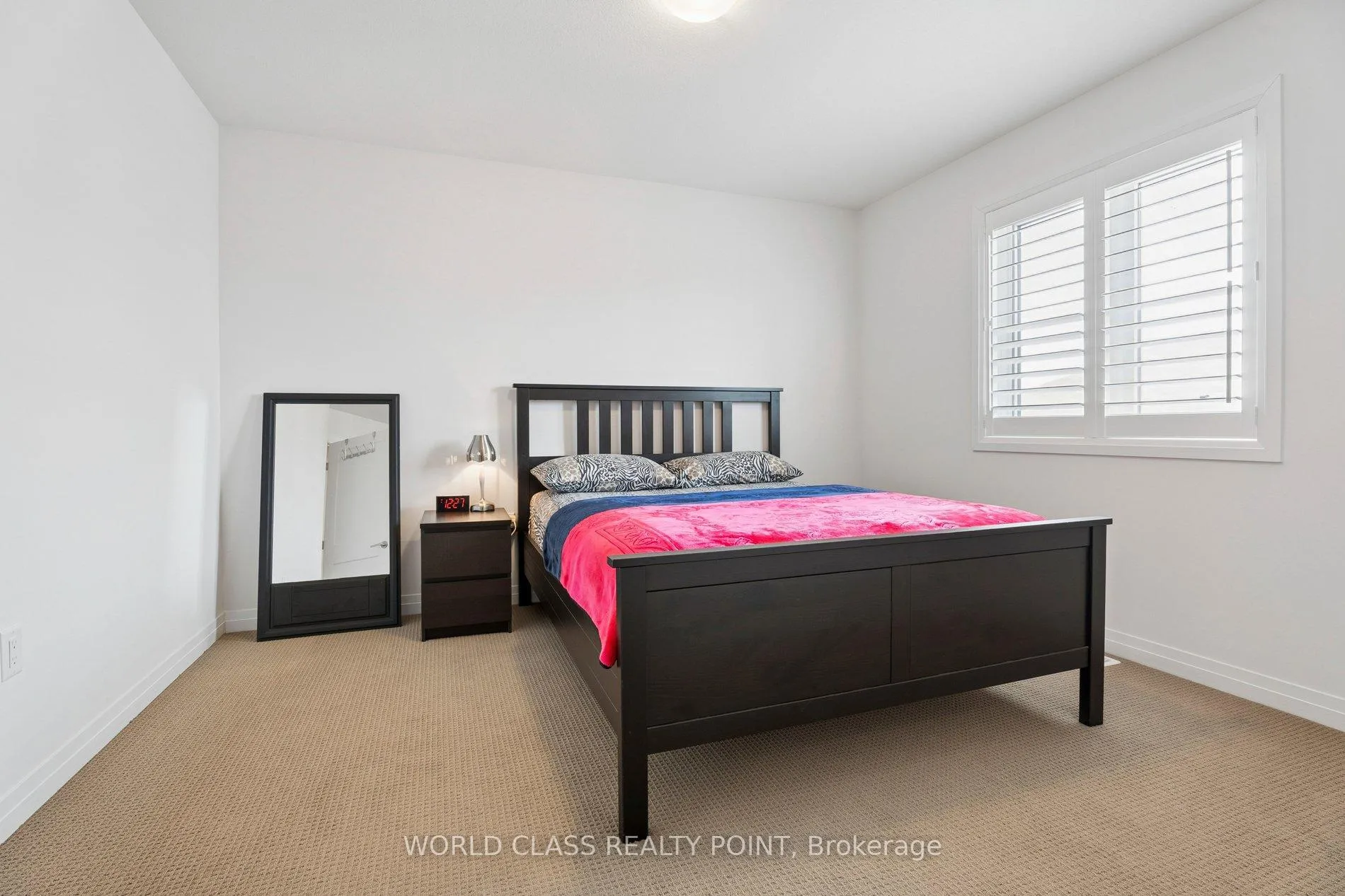 Photo 39 of 4073 Healing Street, Lincoln, Beamsville — HOMEH
