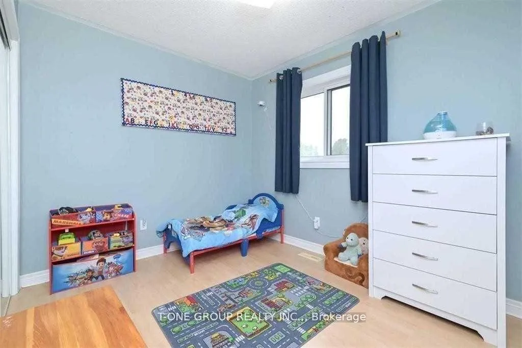 Photo 9 of 4 Brucker Road, Barrie, Holly — HOMEH