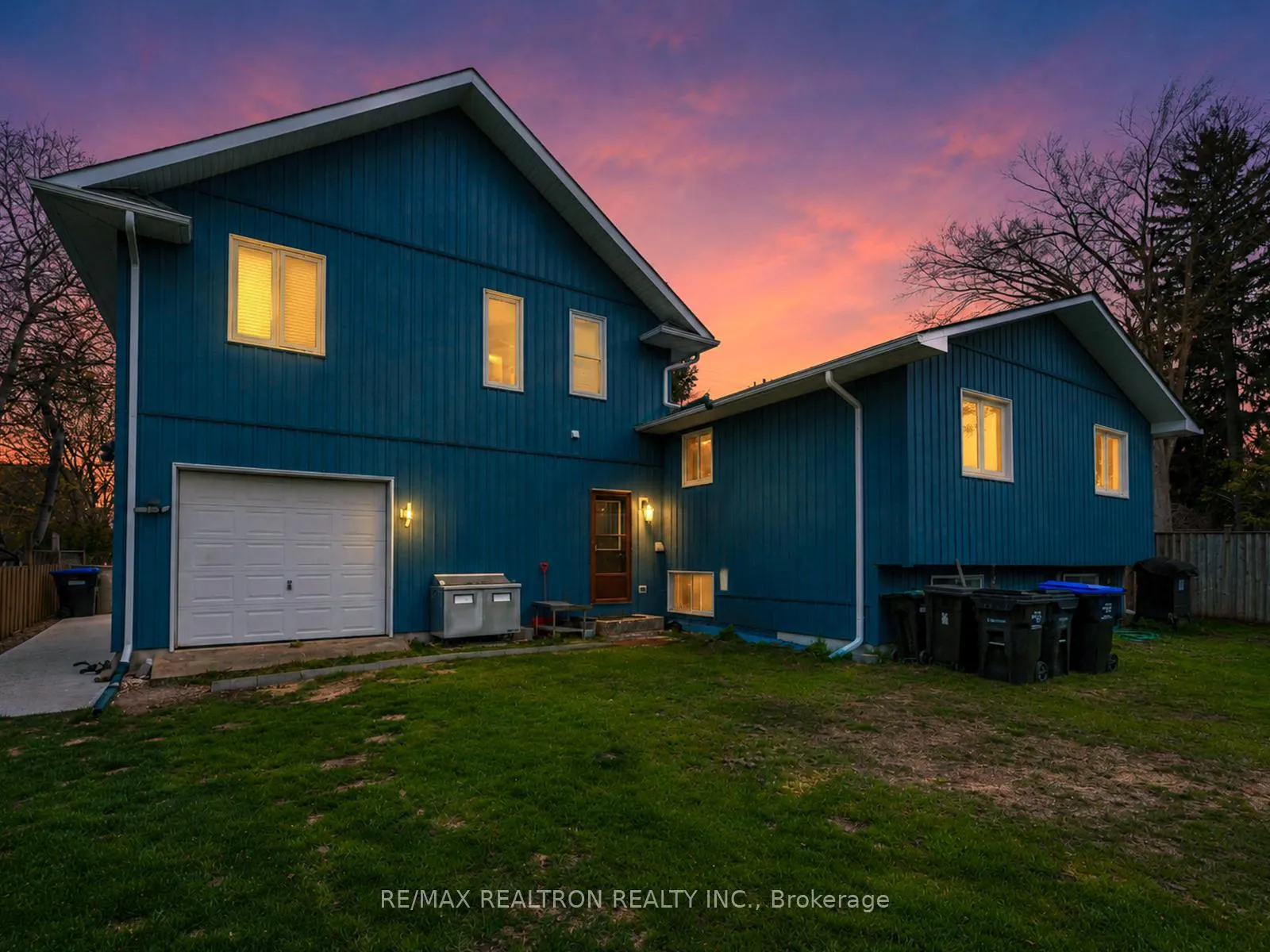 Photo 2 of 1338 Killarney Beach Road, Innisfil, Lefroy — HOMEH