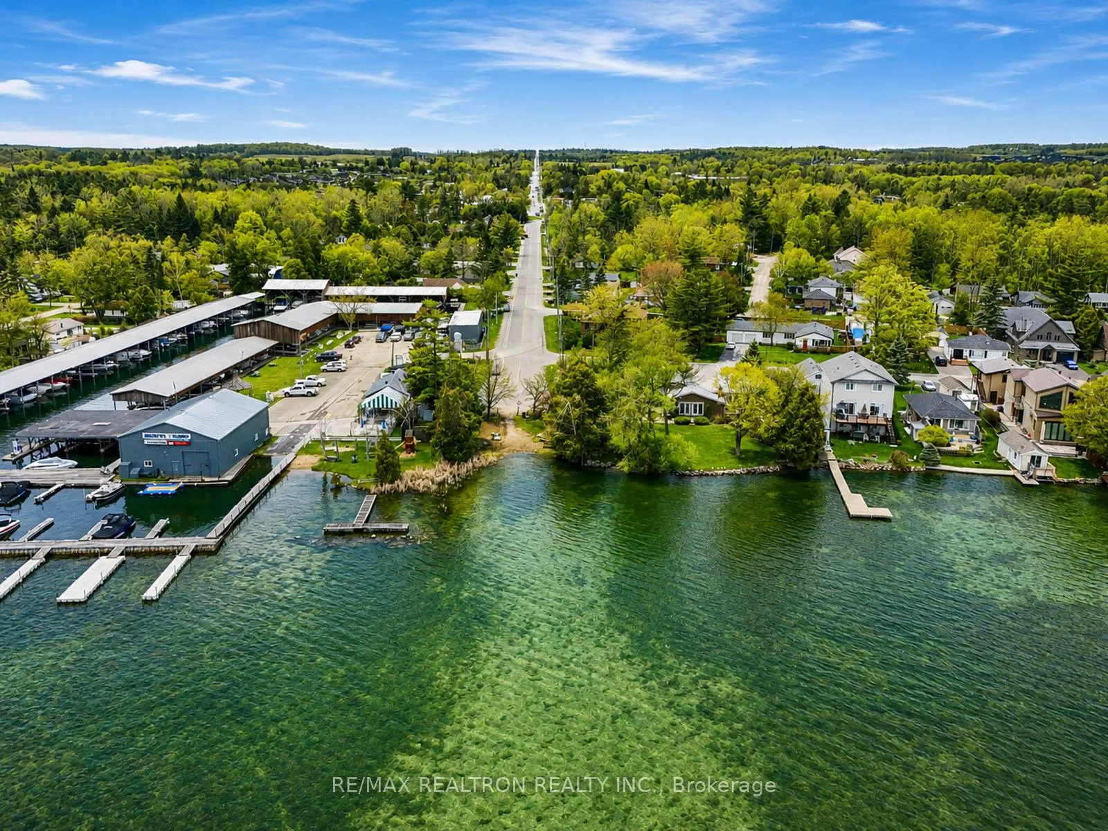 Photo 6 of 1338 Killarney Beach Road, Innisfil, Lefroy — HOMEH