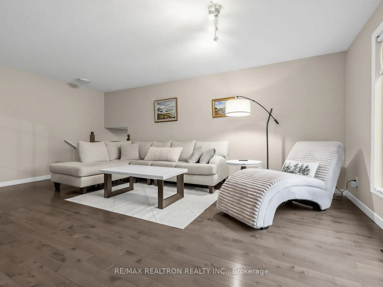 Photo 9 of 1338 Killarney Beach Road, Innisfil, Lefroy — HOMEH