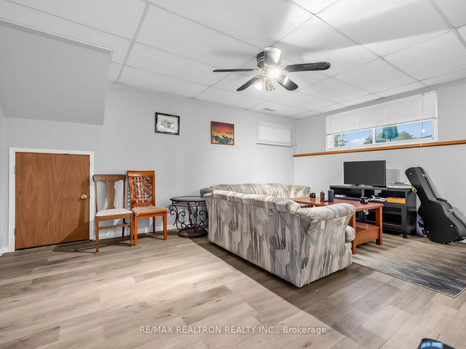 Photo 31 of 1338 Killarney Beach Road, Innisfil, Lefroy — HOMEH