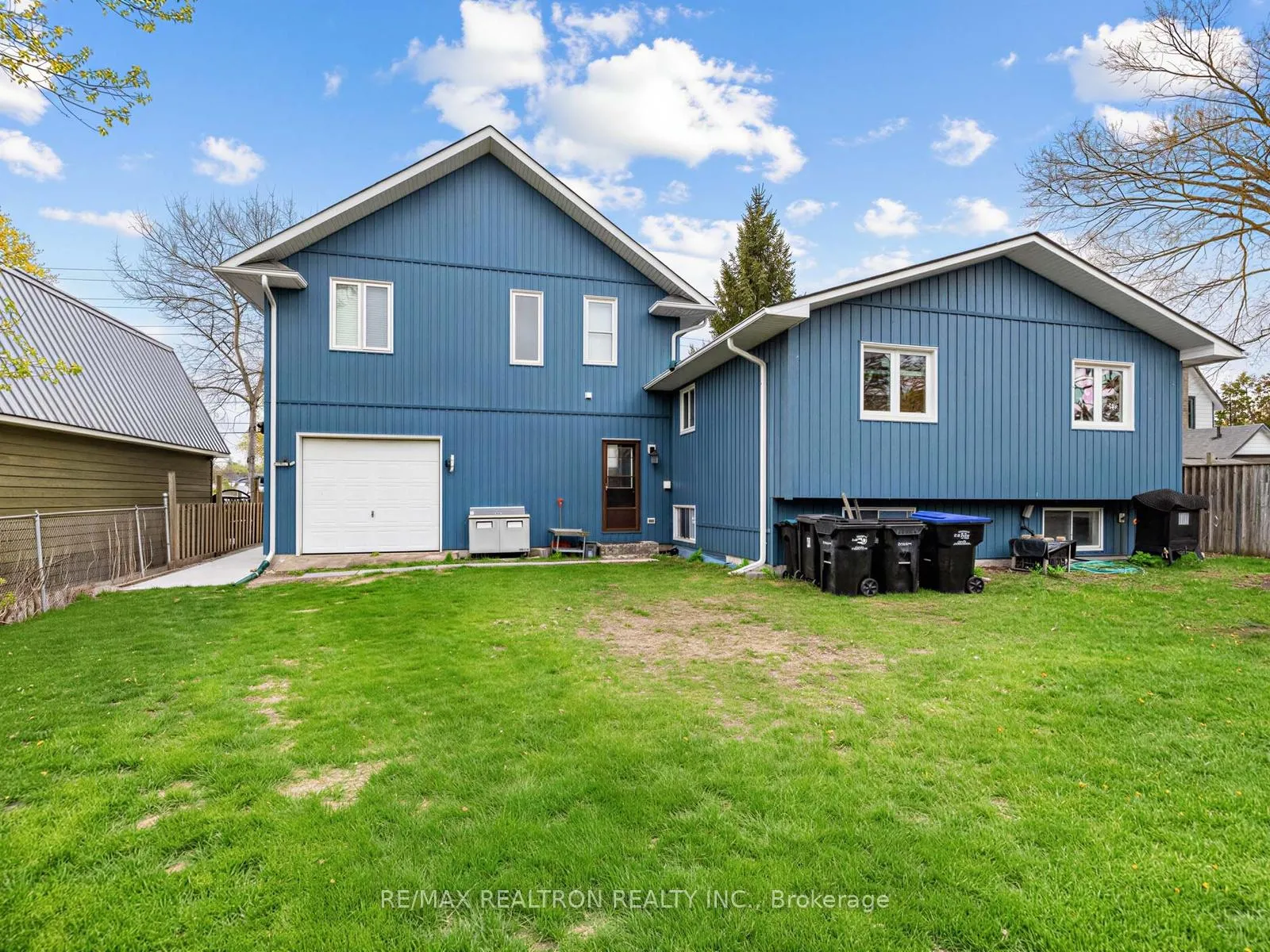 Photo 40 of 1338 Killarney Beach Road, Innisfil, Lefroy — HOMEH