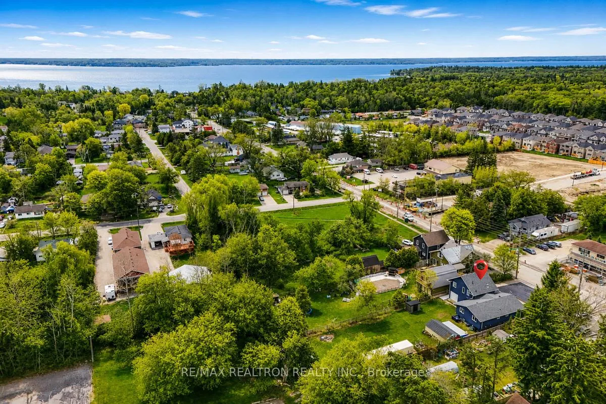 Photo 42 of 1338 Killarney Beach Road, Innisfil, Lefroy — HOMEH