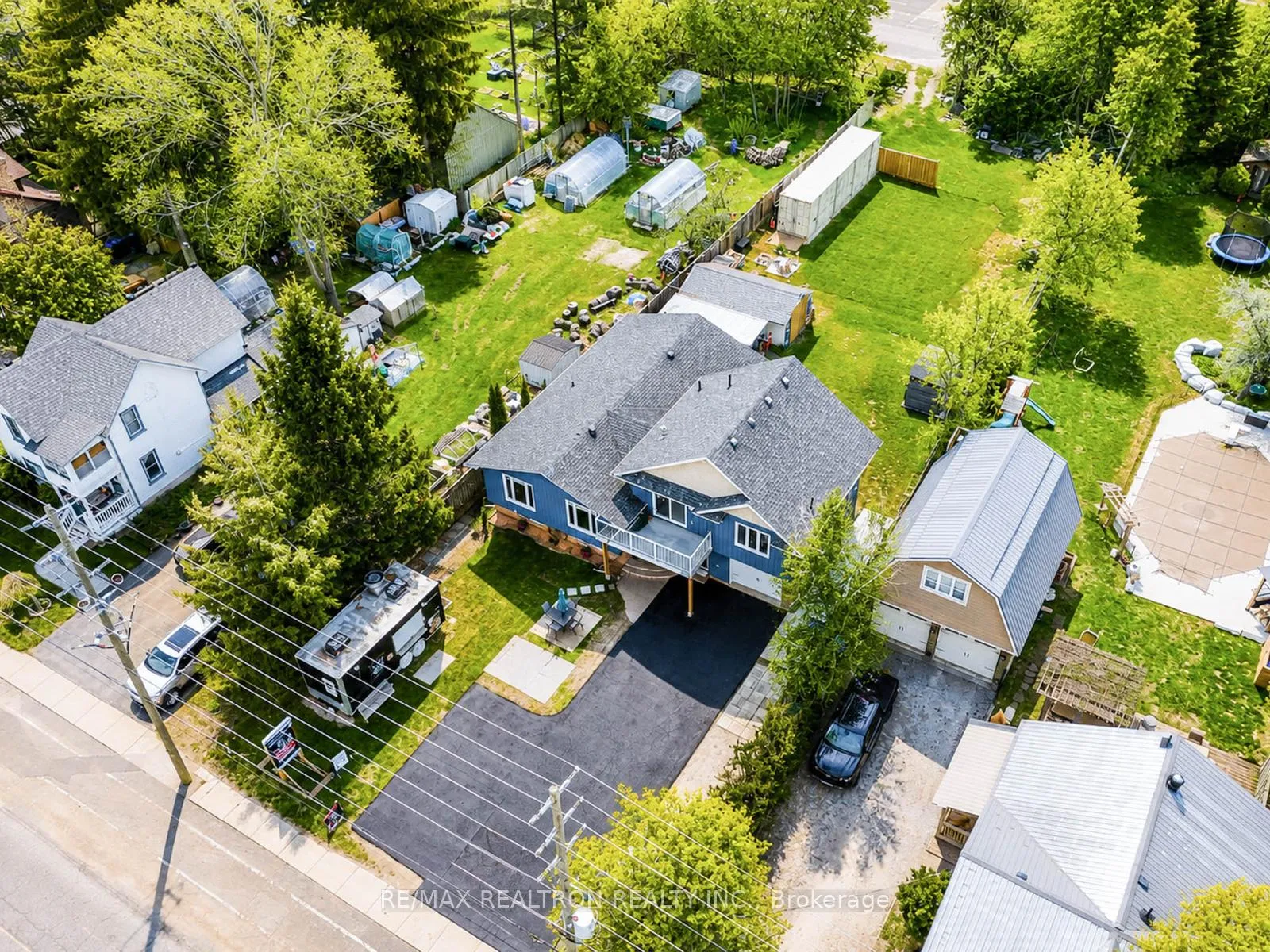 Photo 44 of 1338 Killarney Beach Road, Innisfil, Lefroy — HOMEH