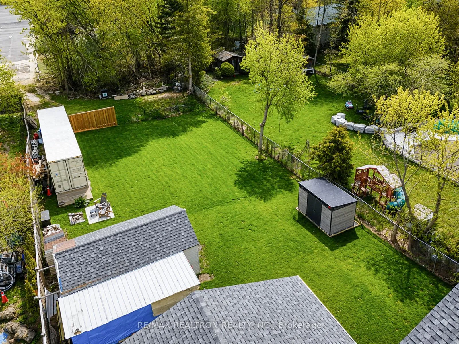 Photo 46 of 1338 Killarney Beach Road, Innisfil, Lefroy — HOMEH