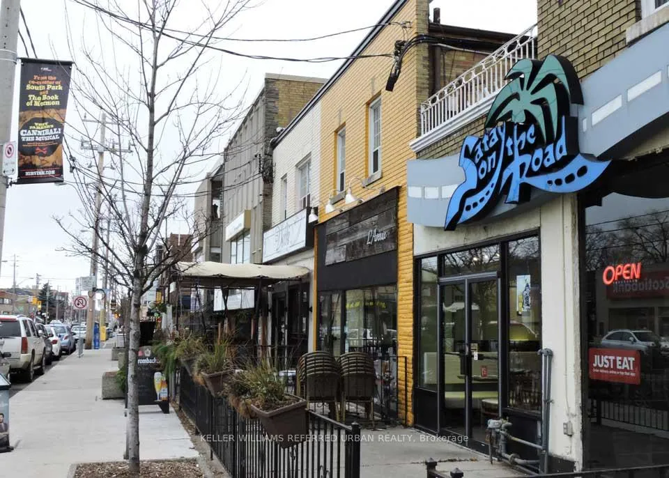 Photo 14 of Unit 4, 823 Millwood Road, Toronto, Leaside — HOMEH