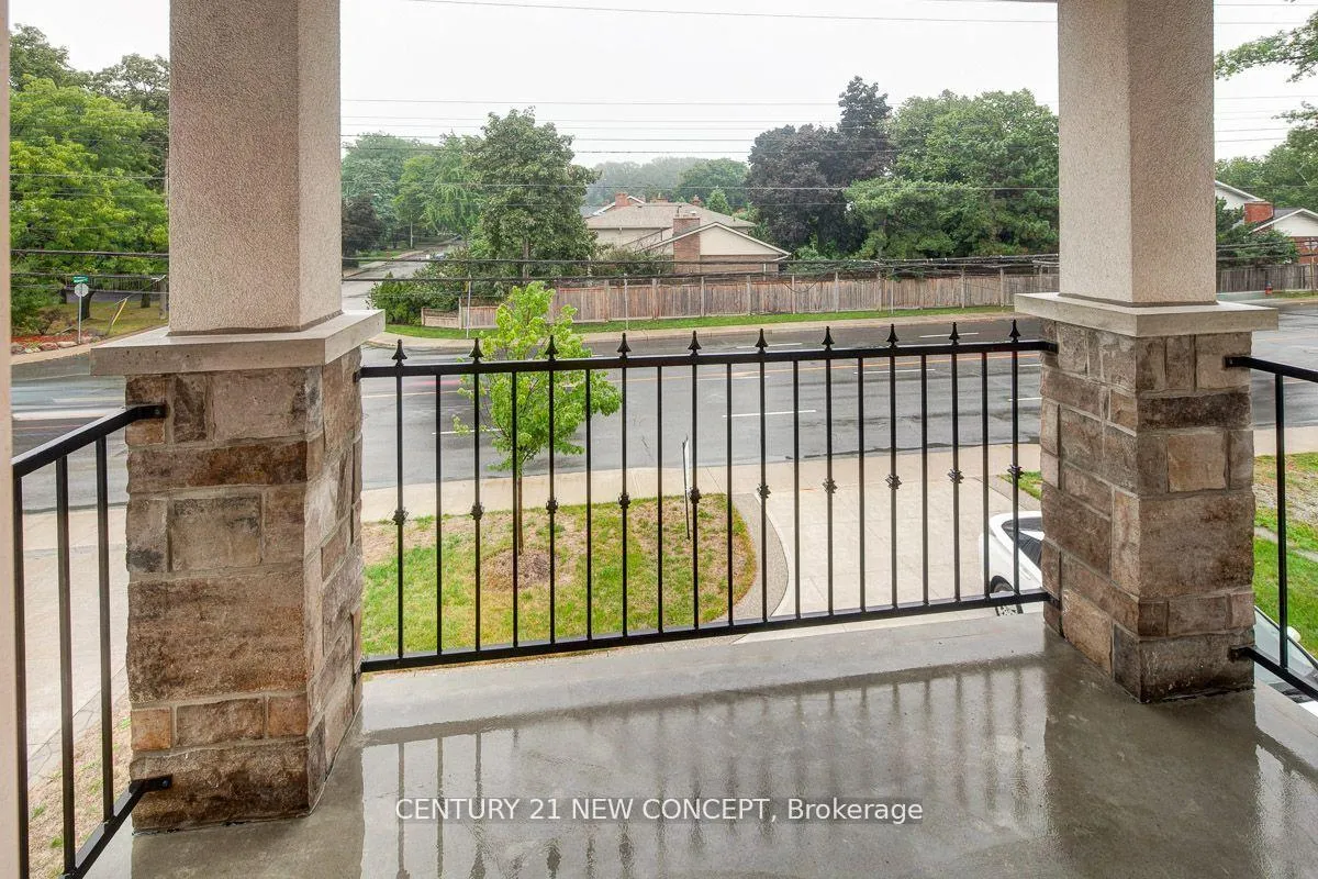 Photo 23 of 678 Garth Street, Hamilton, Westcliffe — HOMEH