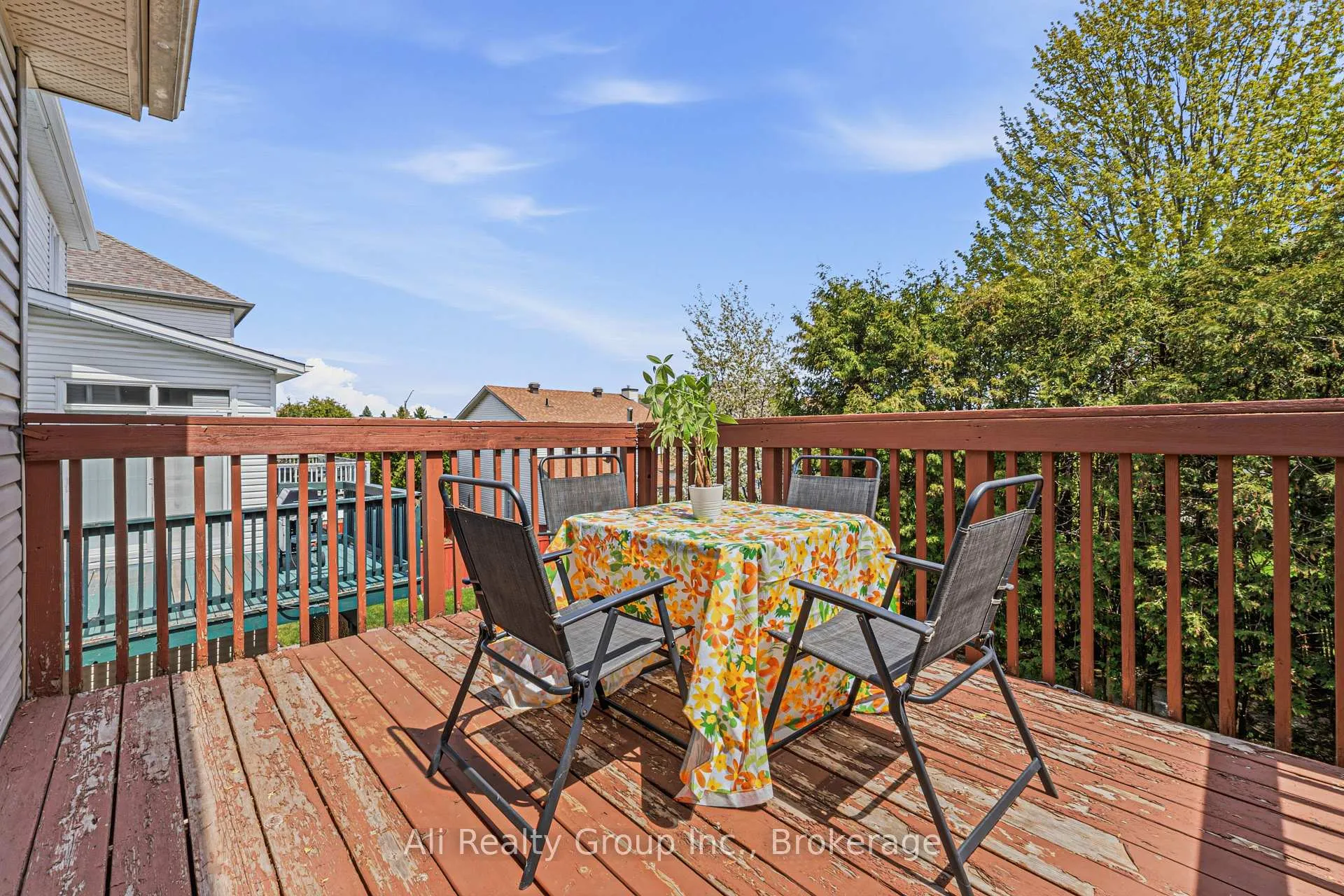 Photo 10 of 132 Grenadier Way, Ottawa, Barrhaven - Longfields — HOMEH