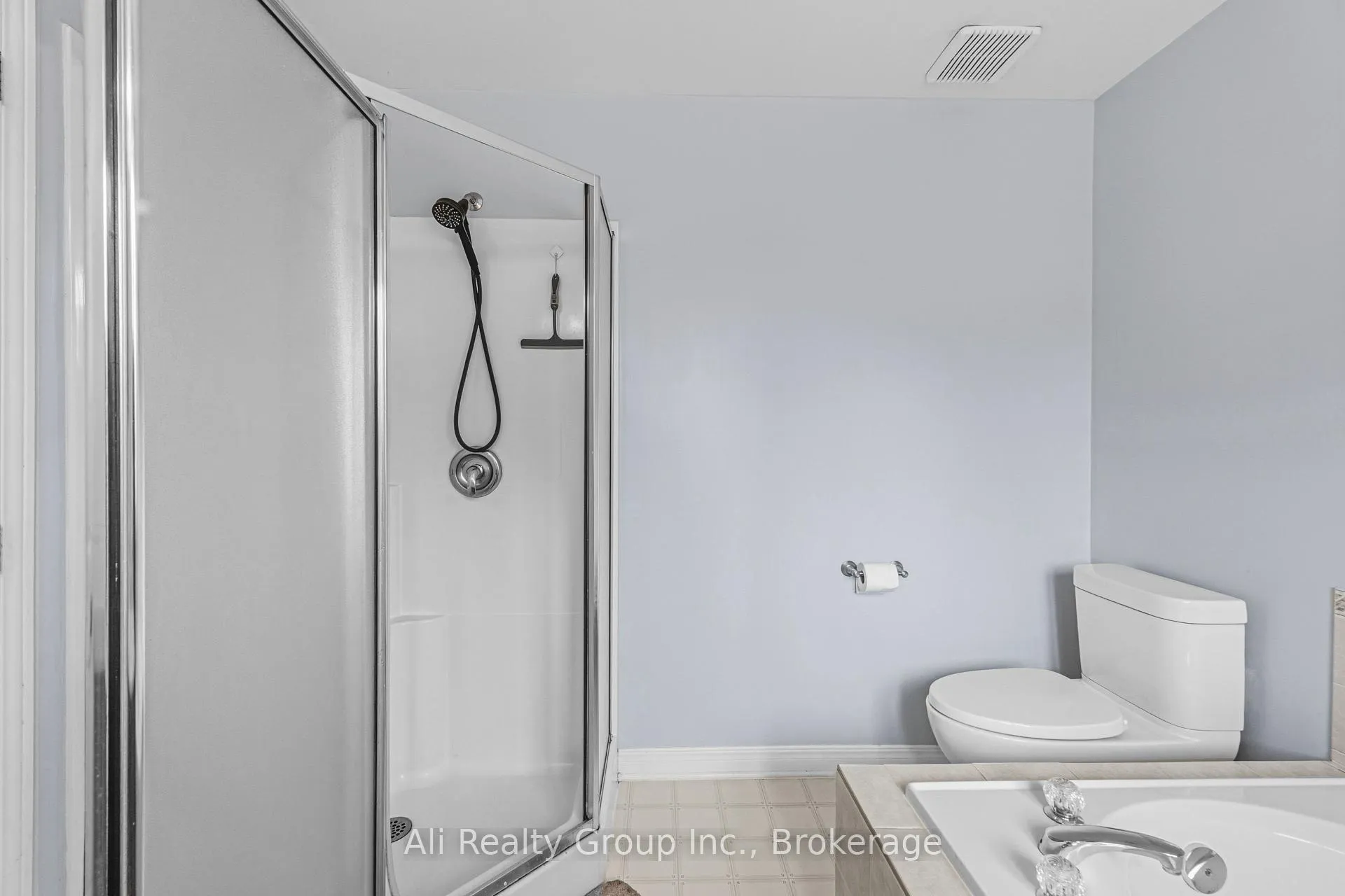 Photo 15 of 132 Grenadier Way, Ottawa, Barrhaven - Longfields — HOMEH