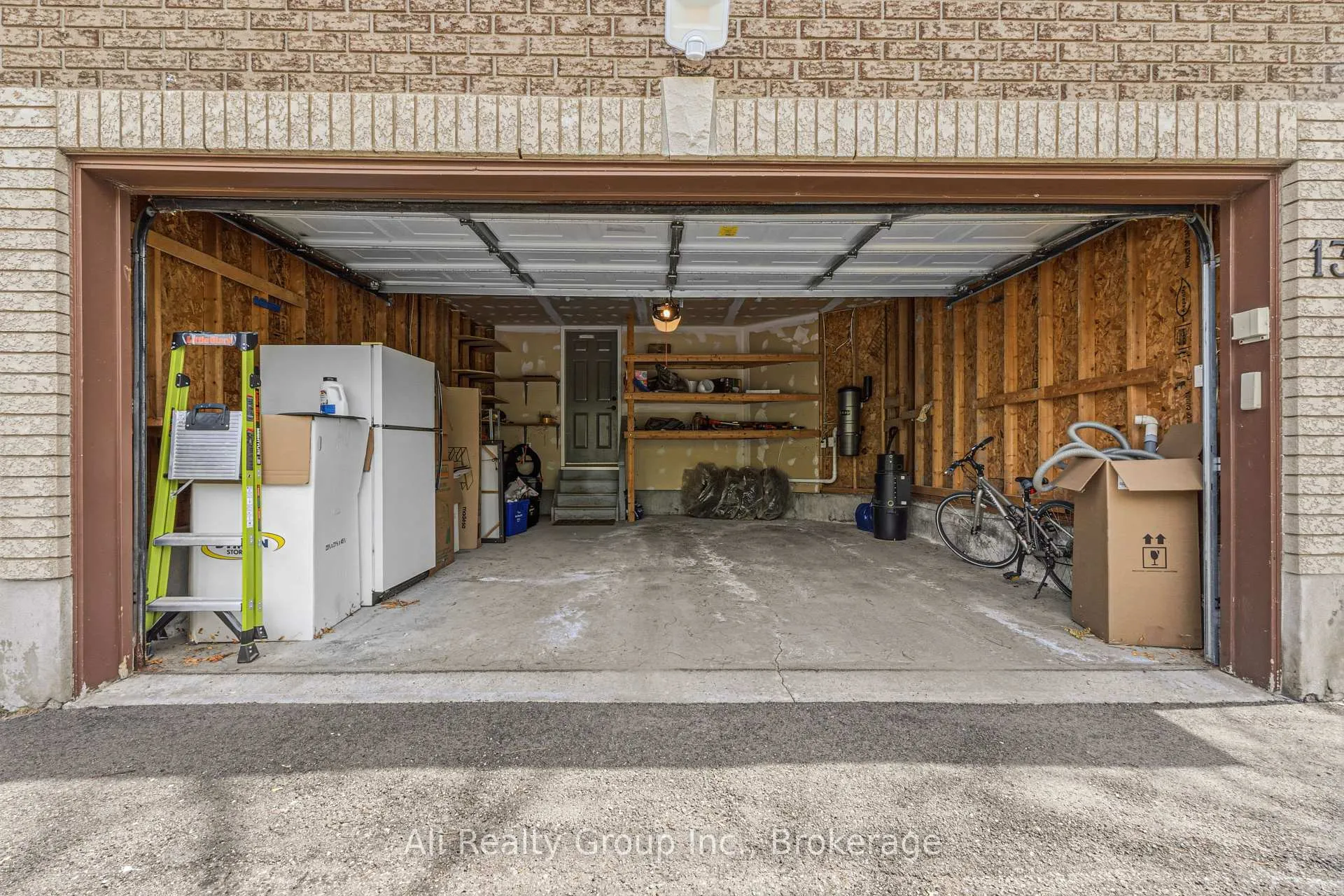Photo 26 of 132 Grenadier Way, Ottawa, Barrhaven - Longfields — HOMEH