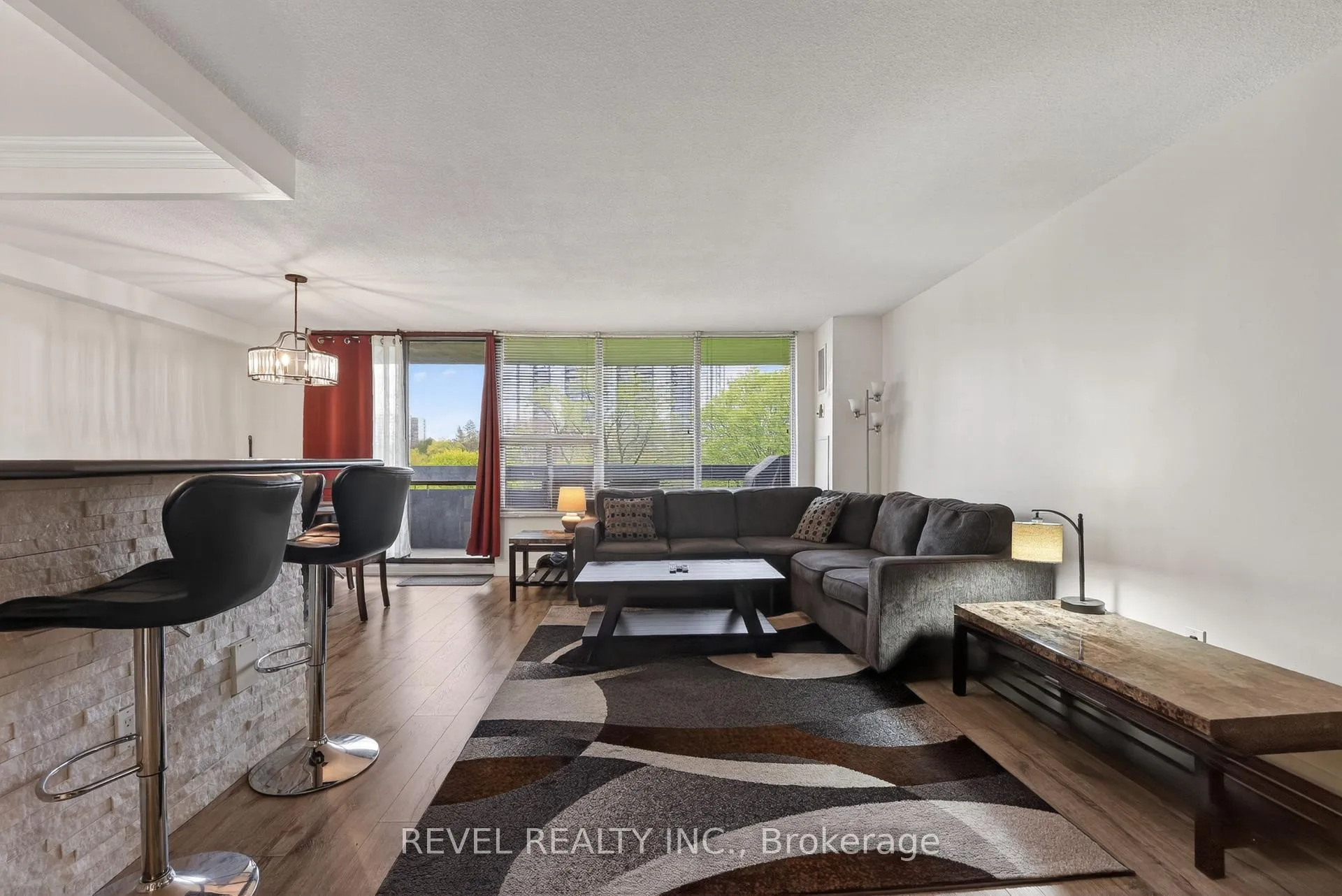 Photo 2 of Unit 403, 11 Wincott Drive, Etobicoke, Kingsview Village-The Westway — HOMEH