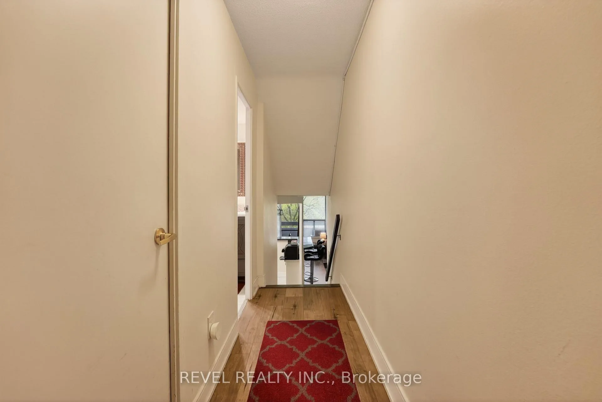 Photo 16 of Unit 403, 11 Wincott Drive, Etobicoke, Kingsview Village-The Westway — HOMEH