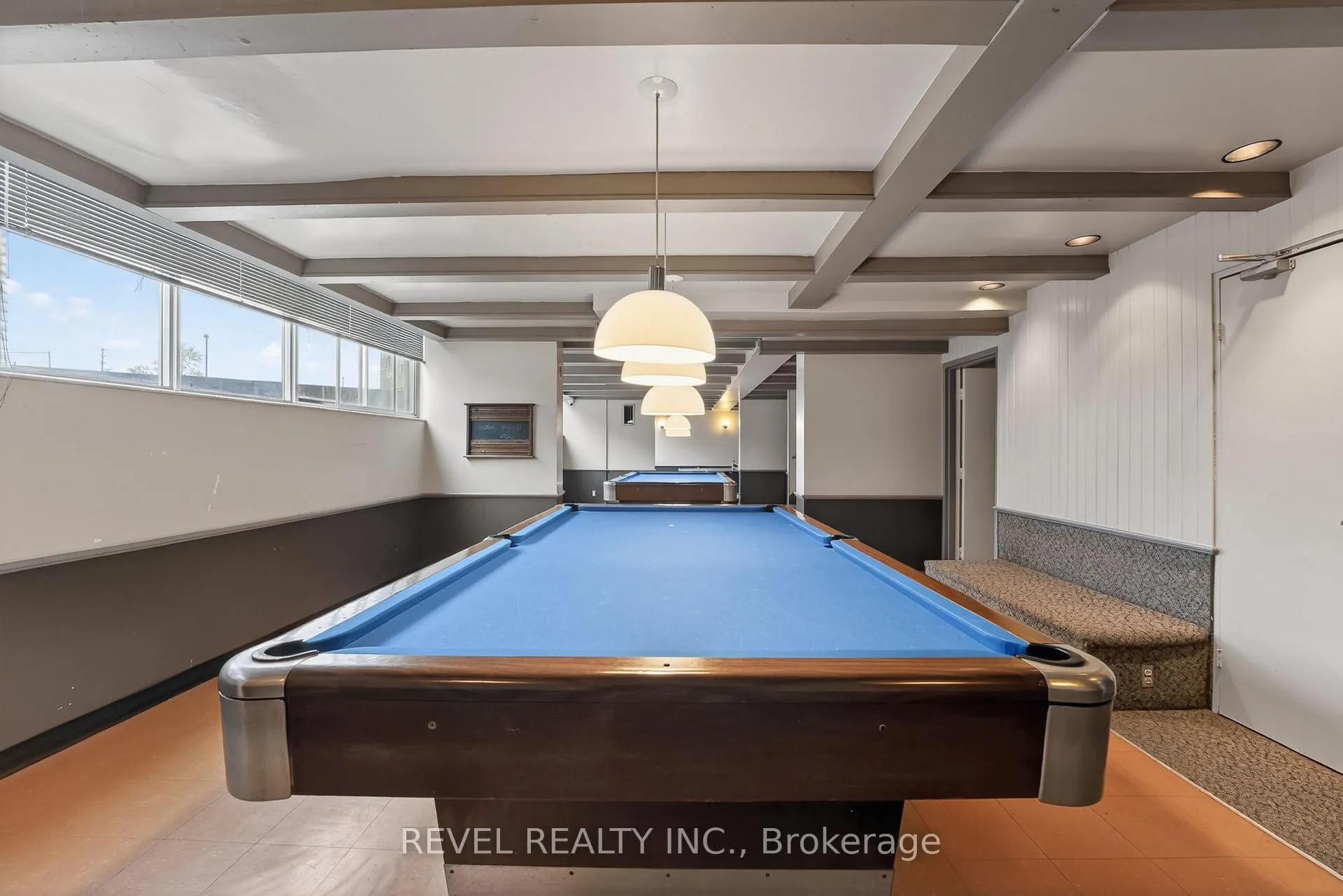 Photo 23 of Unit 403, 11 Wincott Drive, Etobicoke, Kingsview Village-The Westway — HOMEH