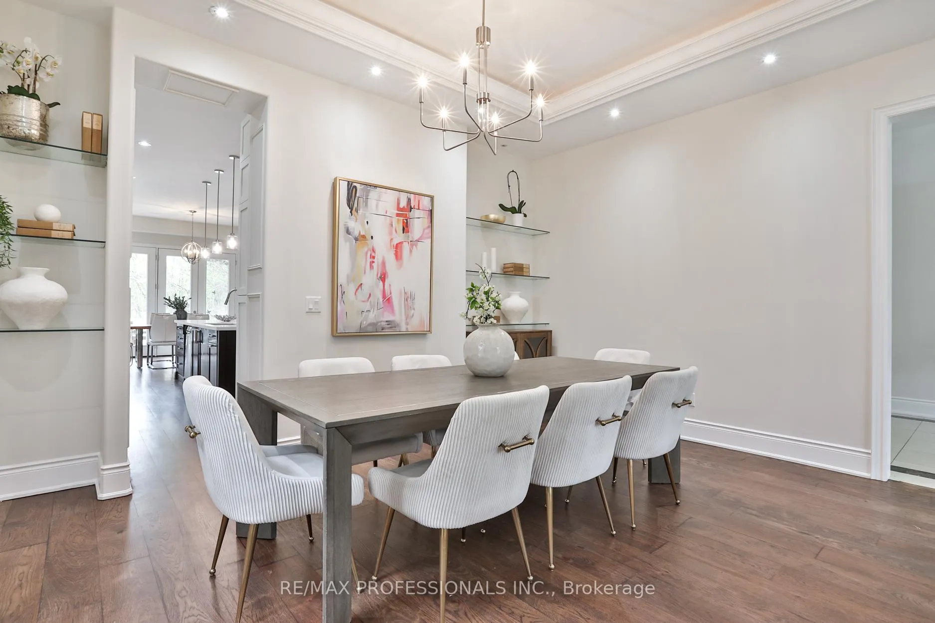 Photo 6 of 52 Bonnyview Drive, Etobicoke, Stonegate-Queensway — HOMEH