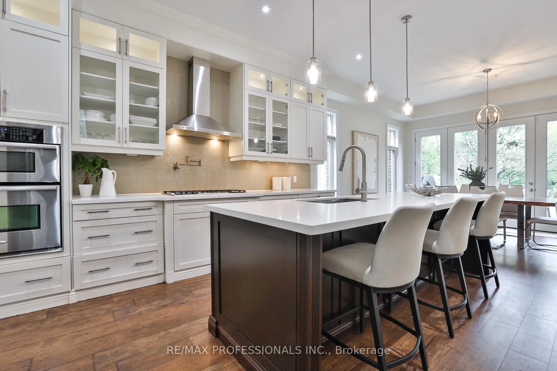 Photo 9 of 52 Bonnyview Drive, Etobicoke, Stonegate-Queensway — HOMEH