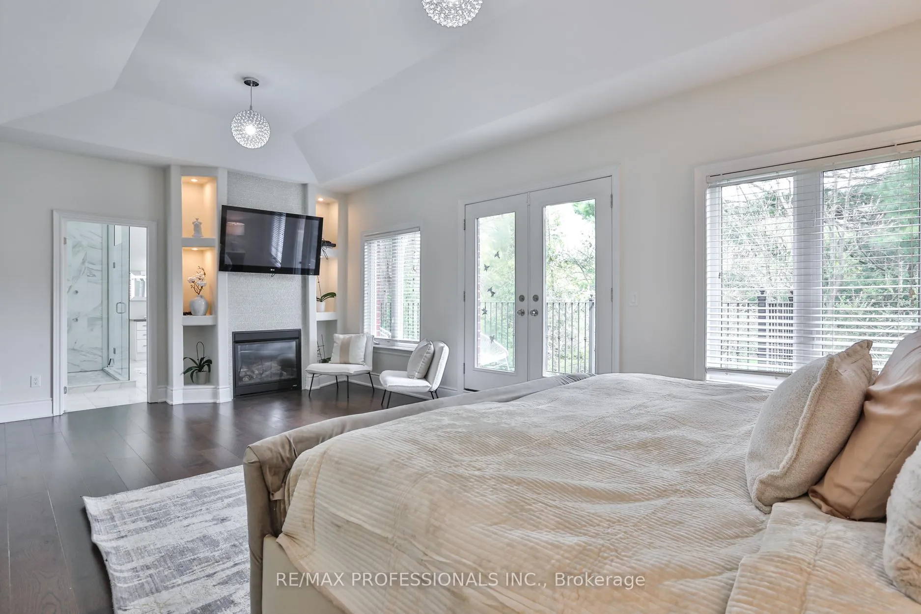 Photo 26 of 52 Bonnyview Drive, Etobicoke, Stonegate-Queensway — HOMEH