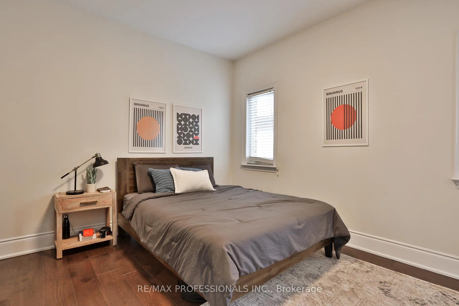 Photo 35 of 52 Bonnyview Drive, Etobicoke, Stonegate-Queensway — HOMEH