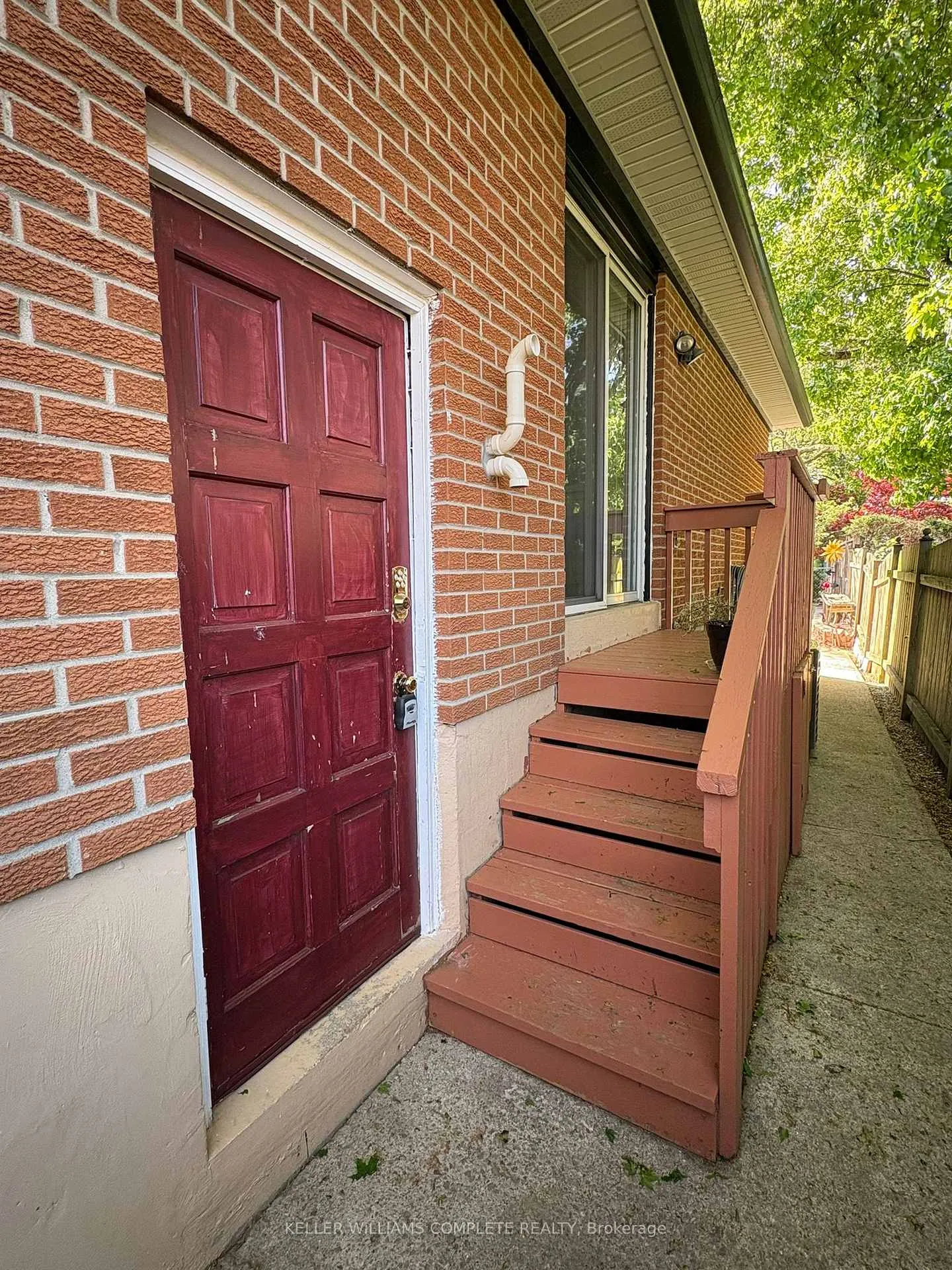 Photo 3 of Unit Lower, 357 Gage Court, Burlington, LaSalle — HOMEH