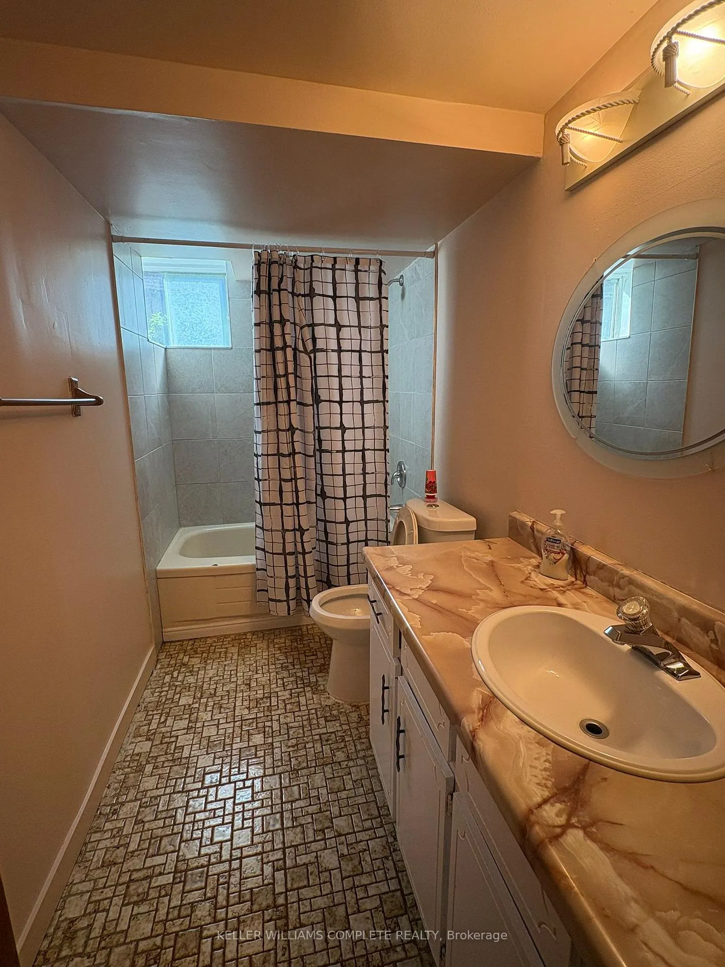 Photo 12 of Unit Lower, 357 Gage Court, Burlington, LaSalle — HOMEH