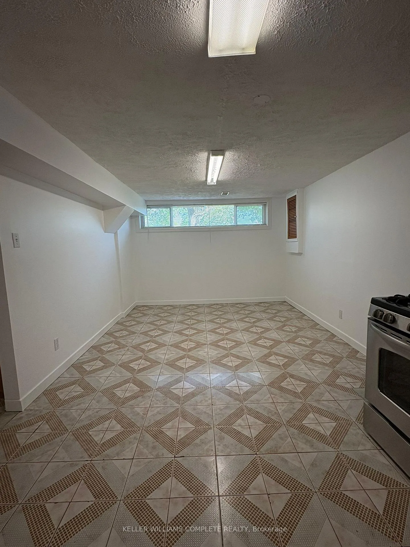Photo 15 of Unit Lower, 357 Gage Court, Burlington, LaSalle — HOMEH
