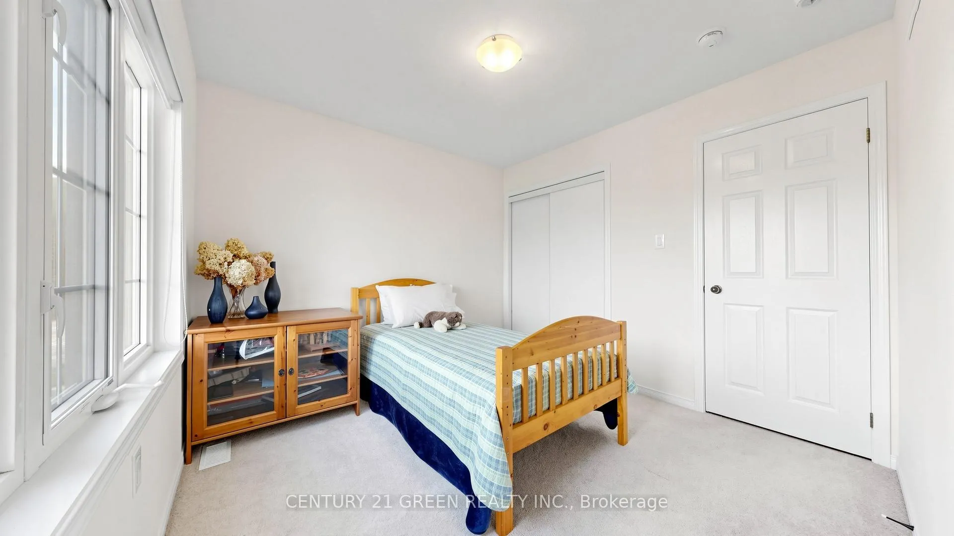 Photo 20 of 7849 Hoptree Road, Niagara Falls, Brown — HOMEH