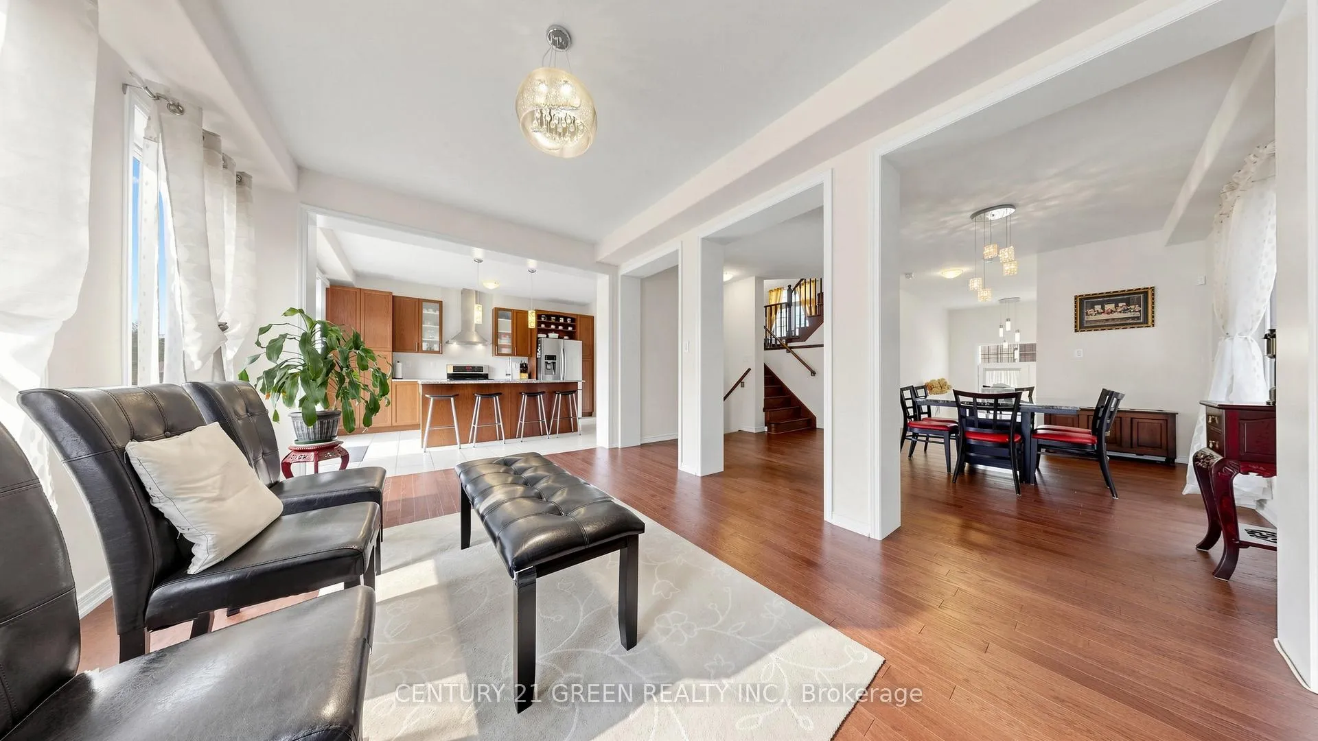 Photo 43 of 7849 Hoptree Road, Niagara Falls, Brown — HOMEH