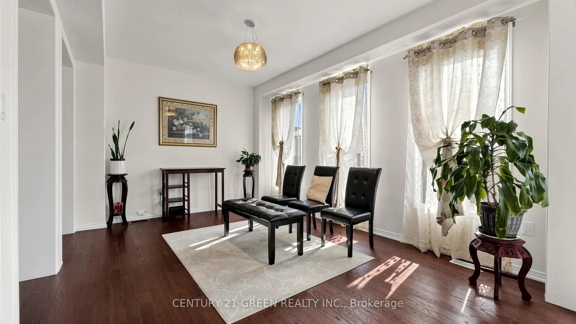 Photo 44 of 7849 Hoptree Road, Niagara Falls, Brown — HOMEH