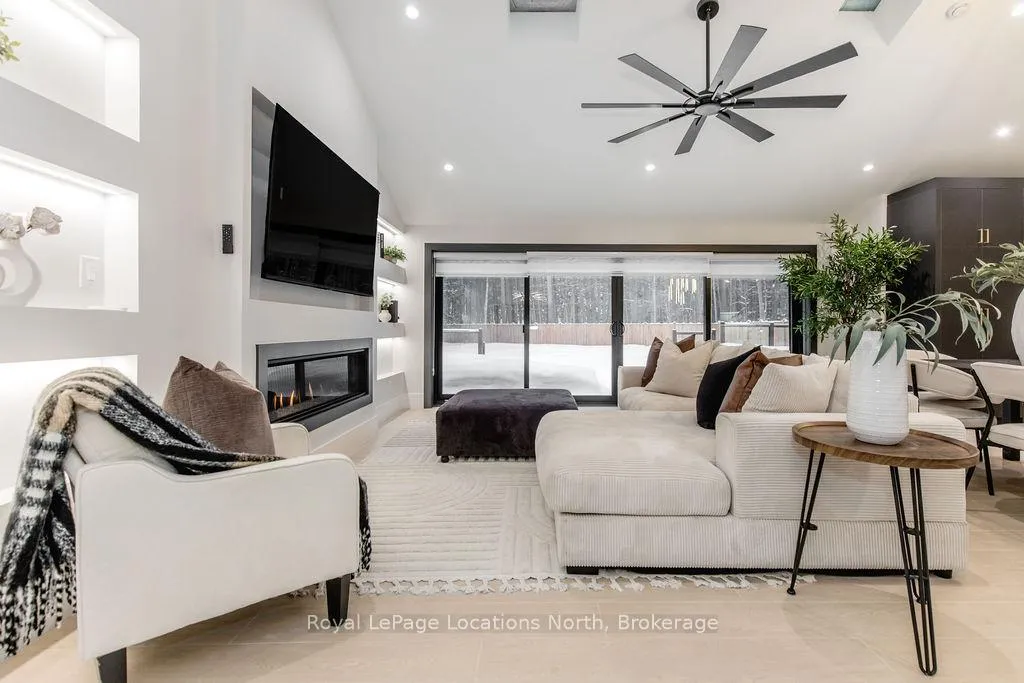 Photo 4 of 478 Golf Course Road, Wasaga Beach — HOMEH
