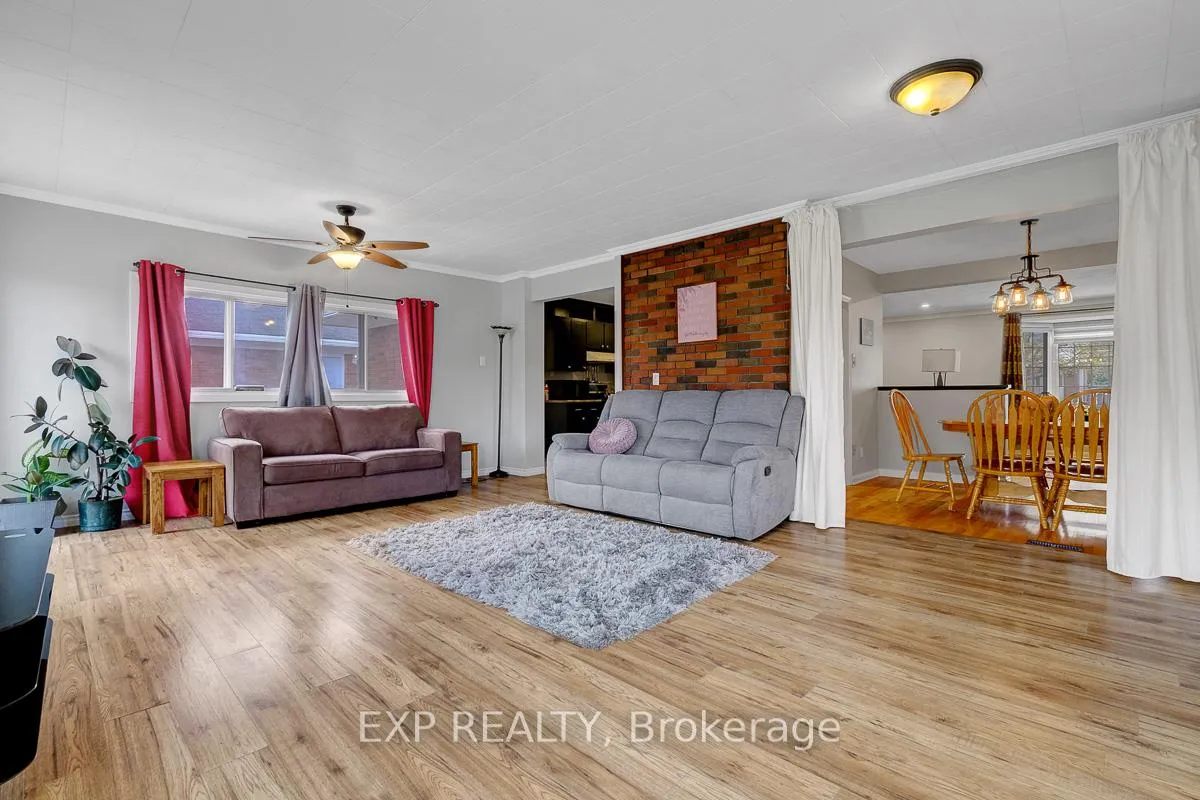 Photo 14 of 576 Browning Avenue, Ottawa, Riverview Park — HOMEH