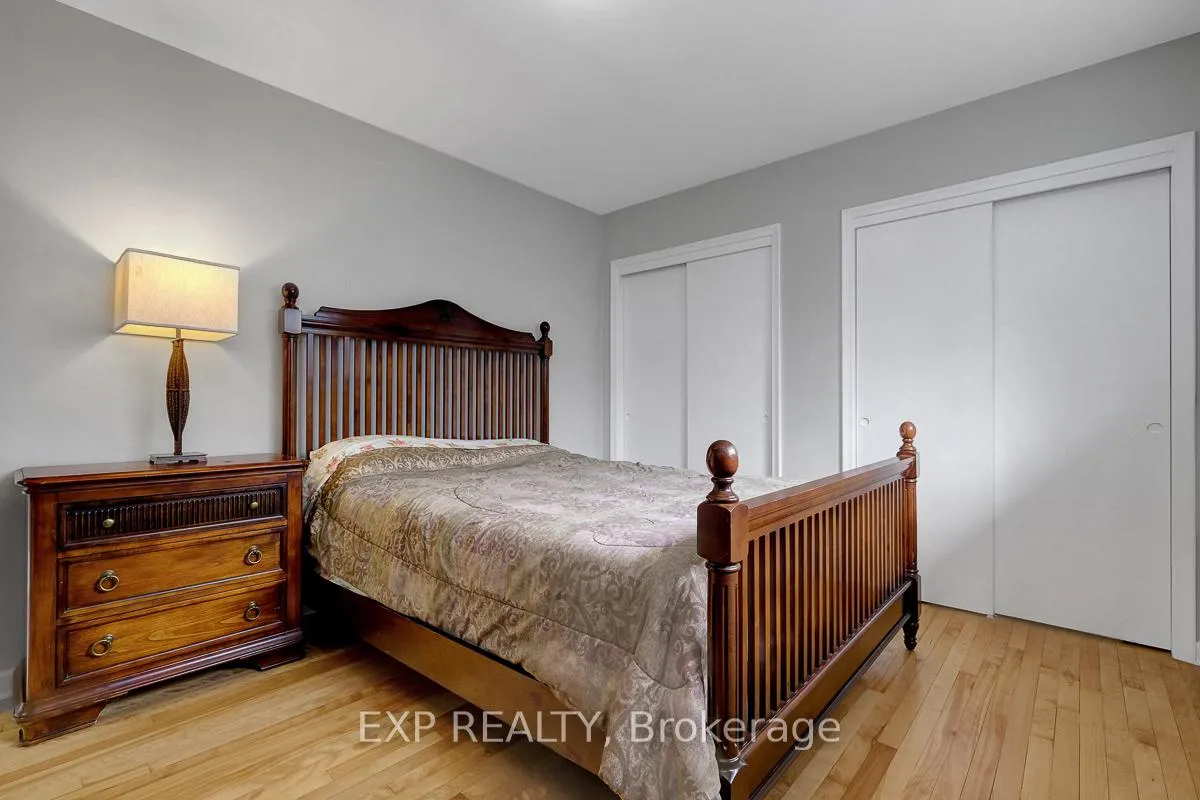Photo 20 of 576 Browning Avenue, Ottawa, Riverview Park — HOMEH