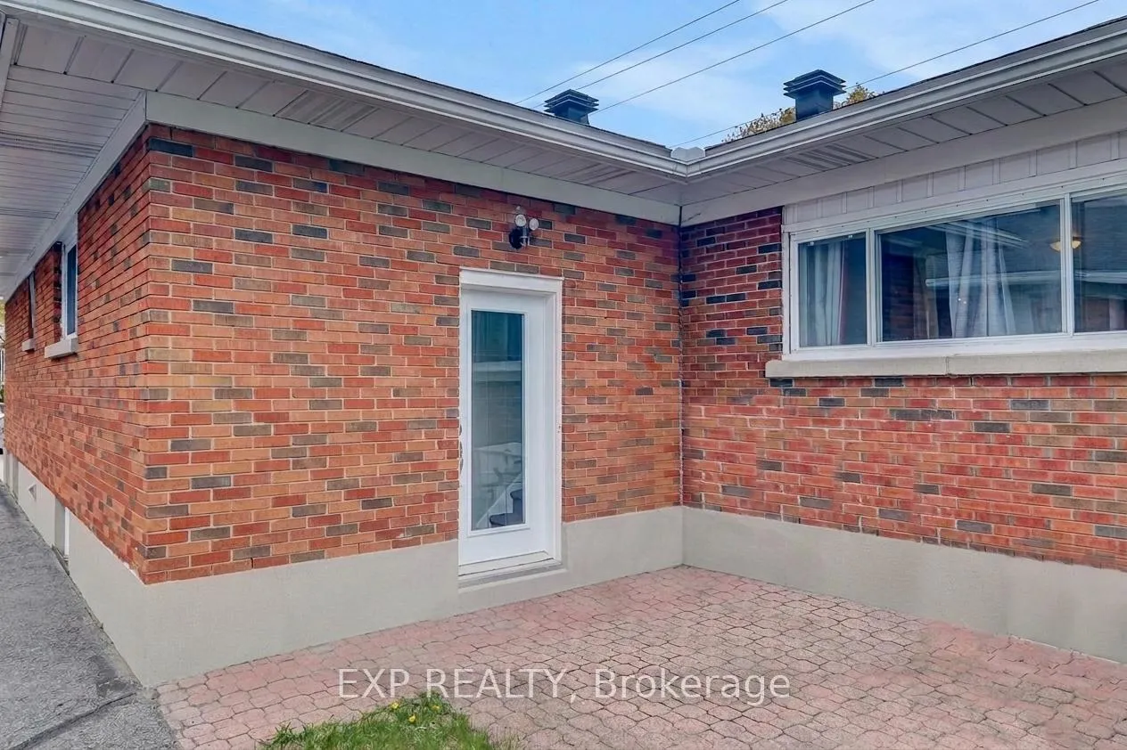 Photo 27 of 576 Browning Avenue, Ottawa, Riverview Park — HOMEH
