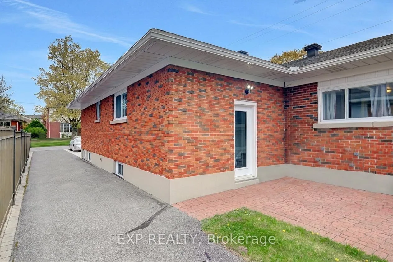 Photo 46 of 576 Browning Avenue, Ottawa, Riverview Park — HOMEH