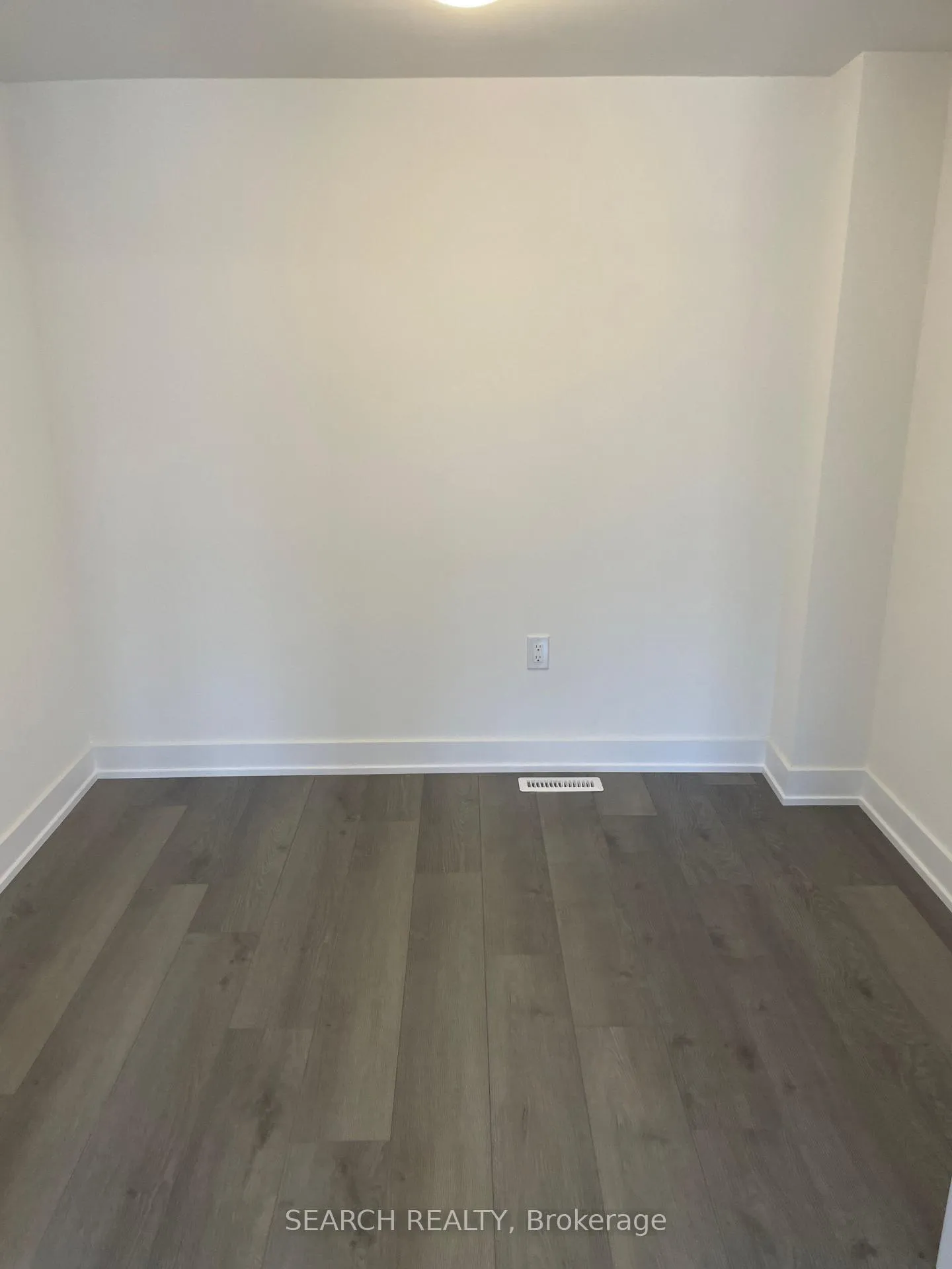 Photo 13 of 10 Silo Mews, Barrie, Rural Barrie Southeast — HOMEH