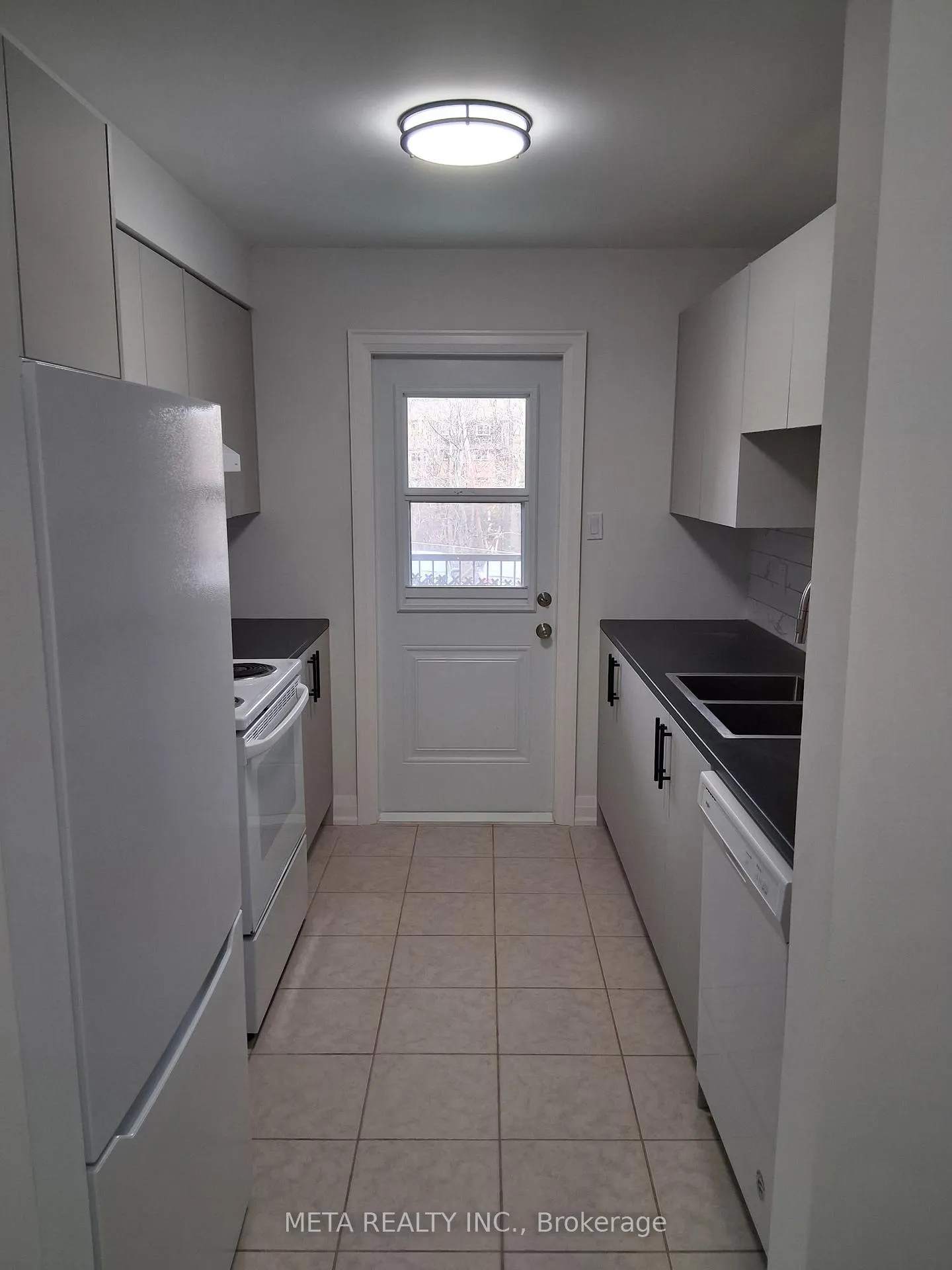 Photo 9 of Unit 211, 1 Quail Crescent, Barrie, Ardagh — HOMEH