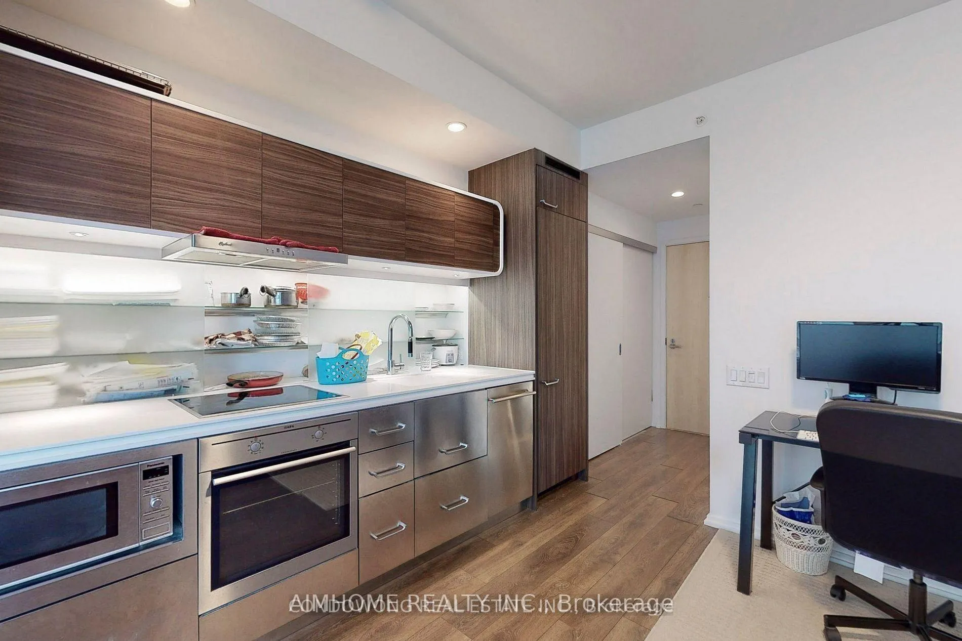 Photo 5 of Unit 1103, 45 Charles Street E, Toronto, Church-Yonge Corridor — HOMEH