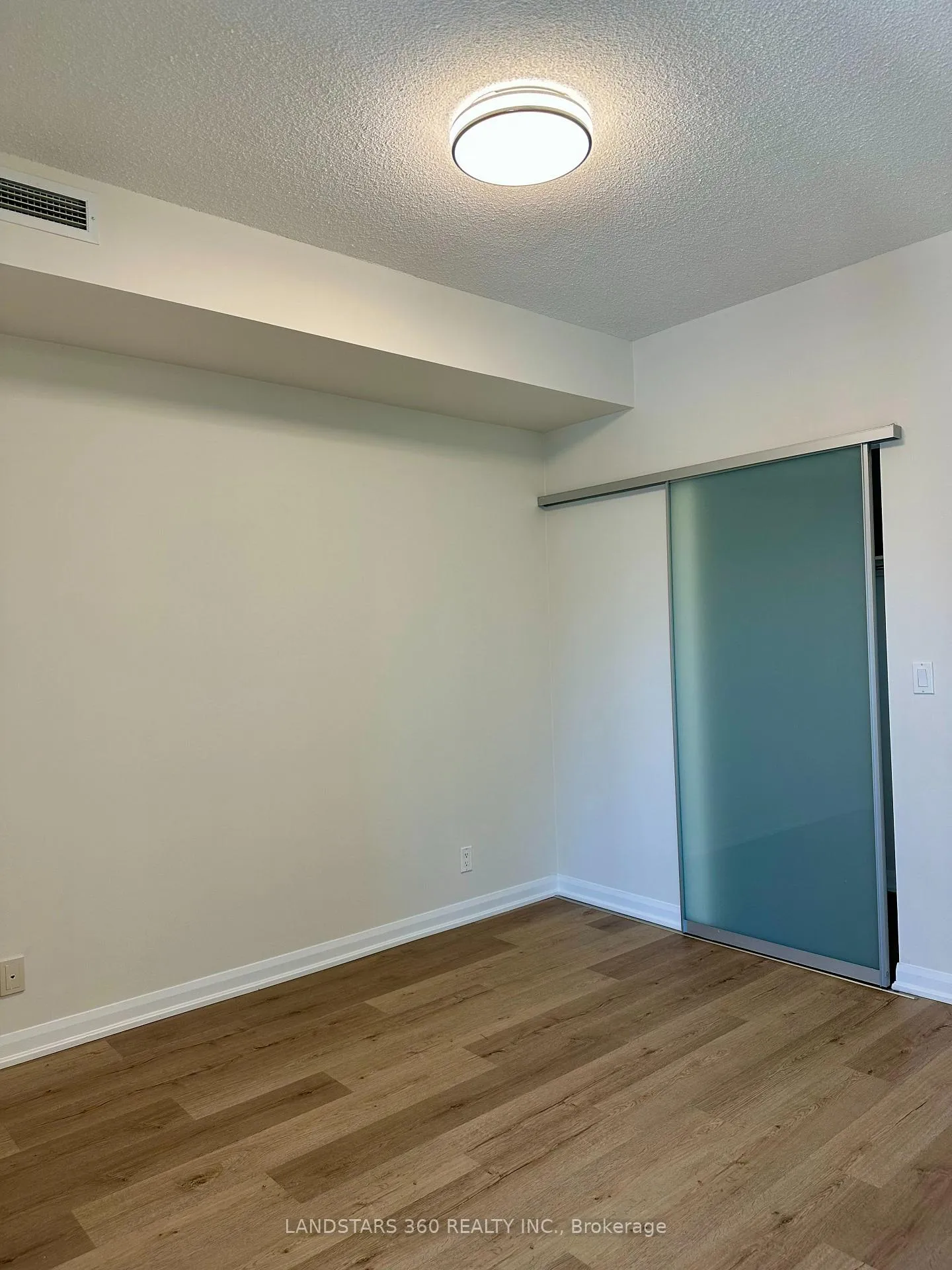 Photo 8 of Unit 1702, 500 Sherbourne Street, Toronto, North St. James Town — HOMEH