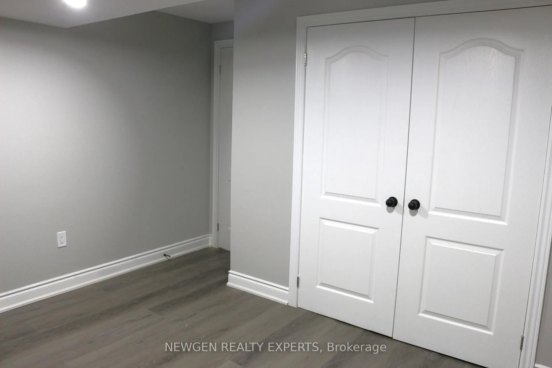 Photo 14 of 100 Rising Hill (bsmnt) Ridge, Brampton, Sandringham-Wellington — HOMEH