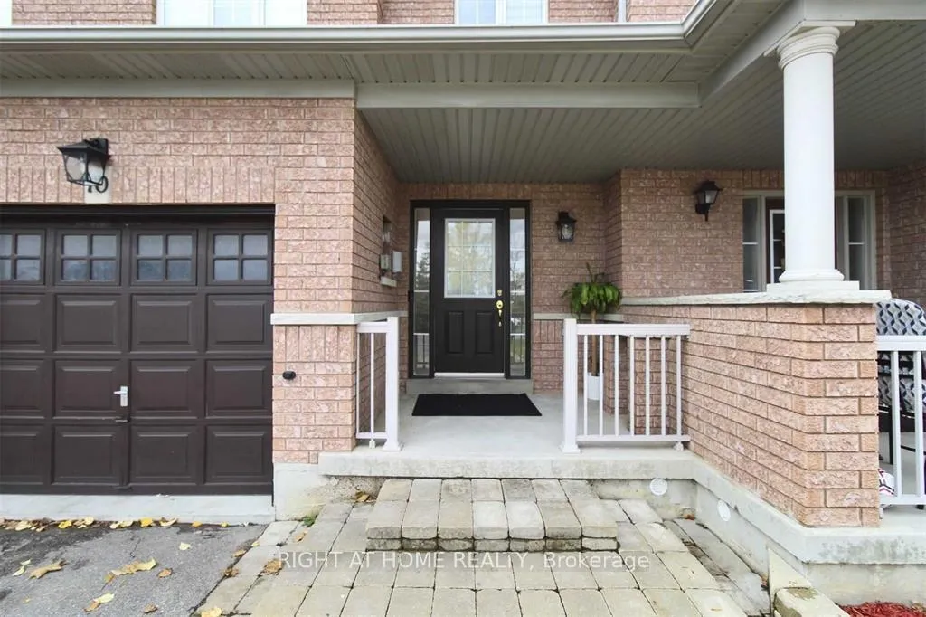 Photo 7 of 70 Keystar Court, Vaughan, Vellore Village — HOMEH